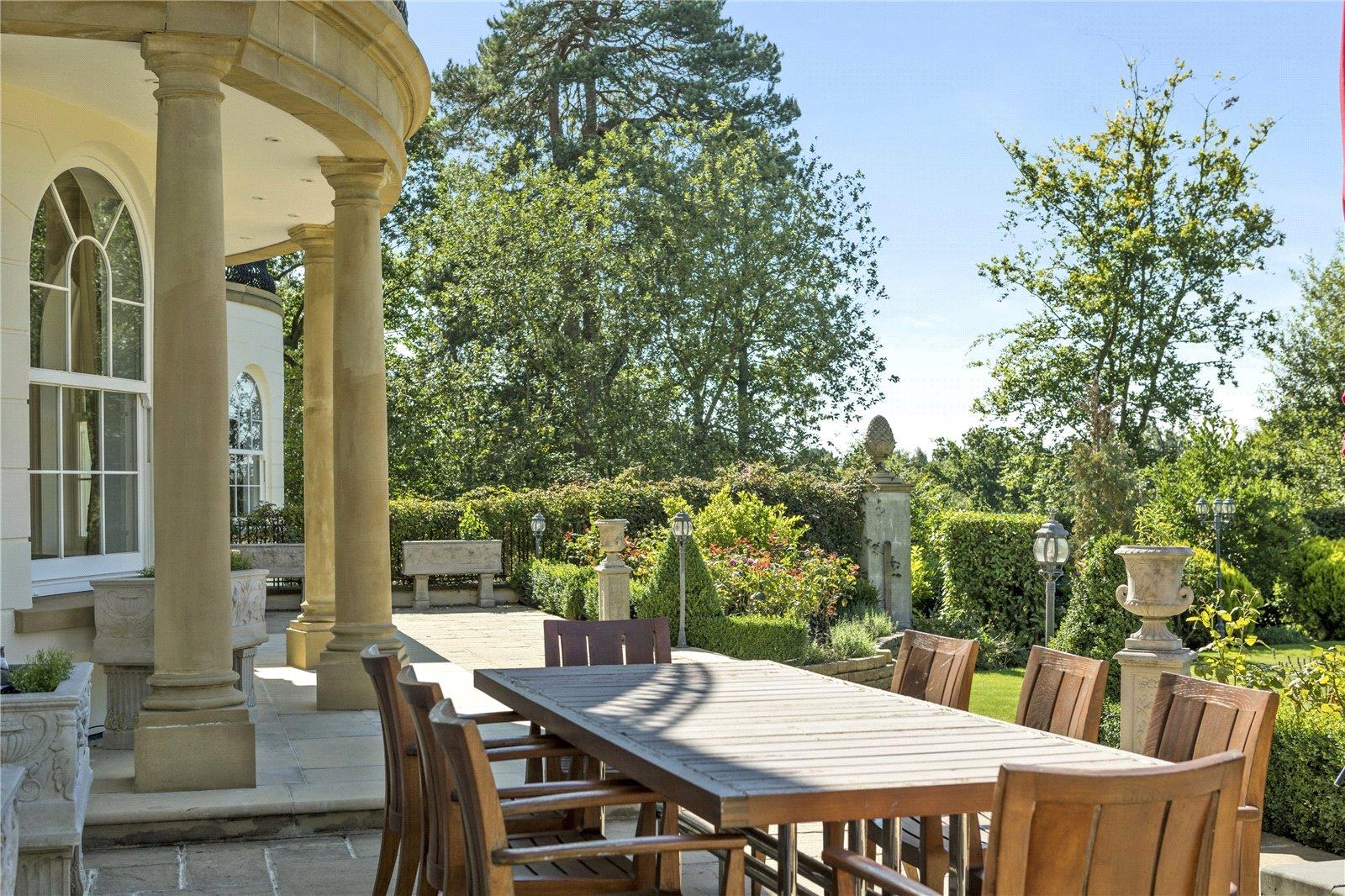 Rodona Road, St George's Hill, Weybridge, Surrey KT13