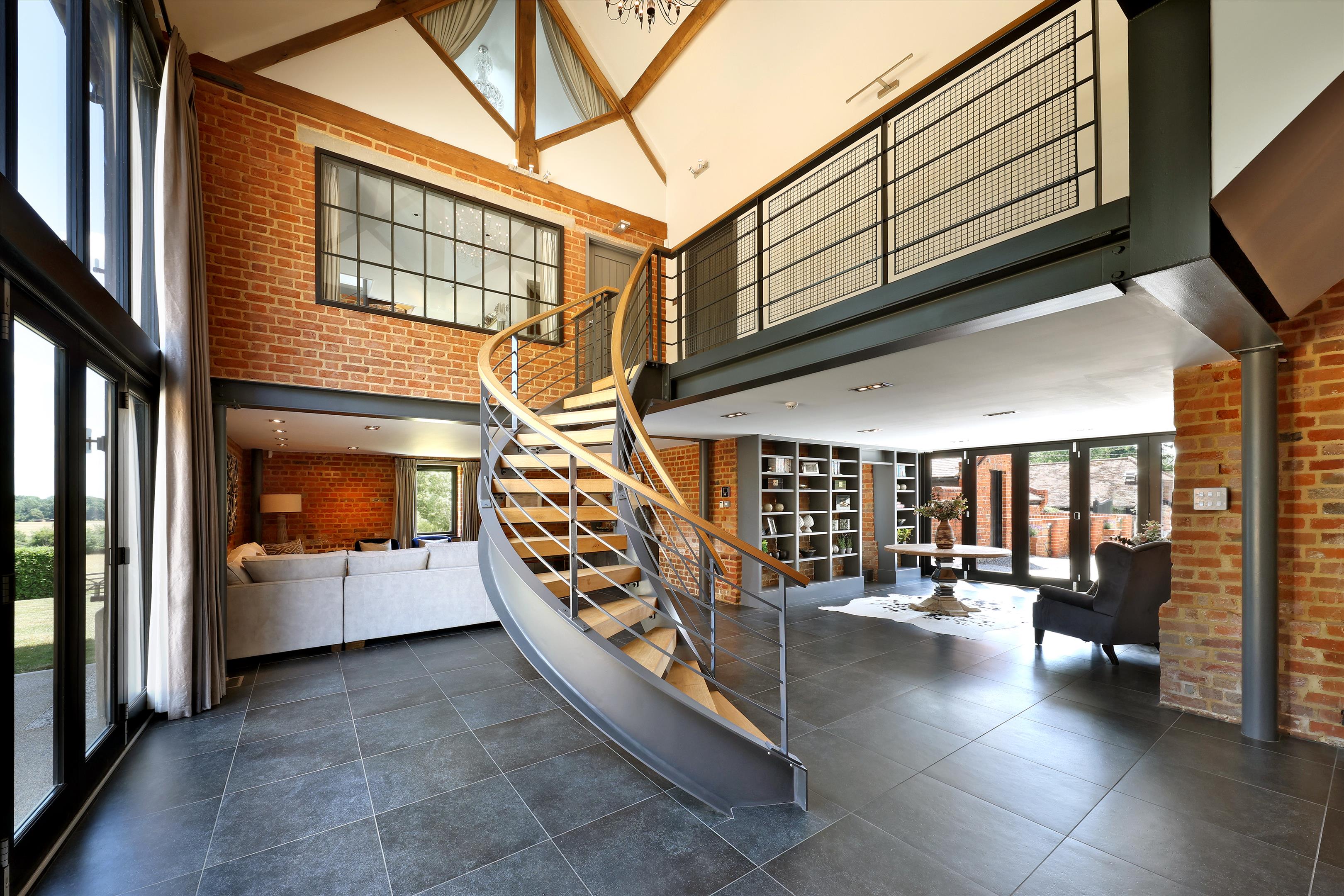 Lutmans Haven, Knowl Hill, Reading, Berkshire, RG10.