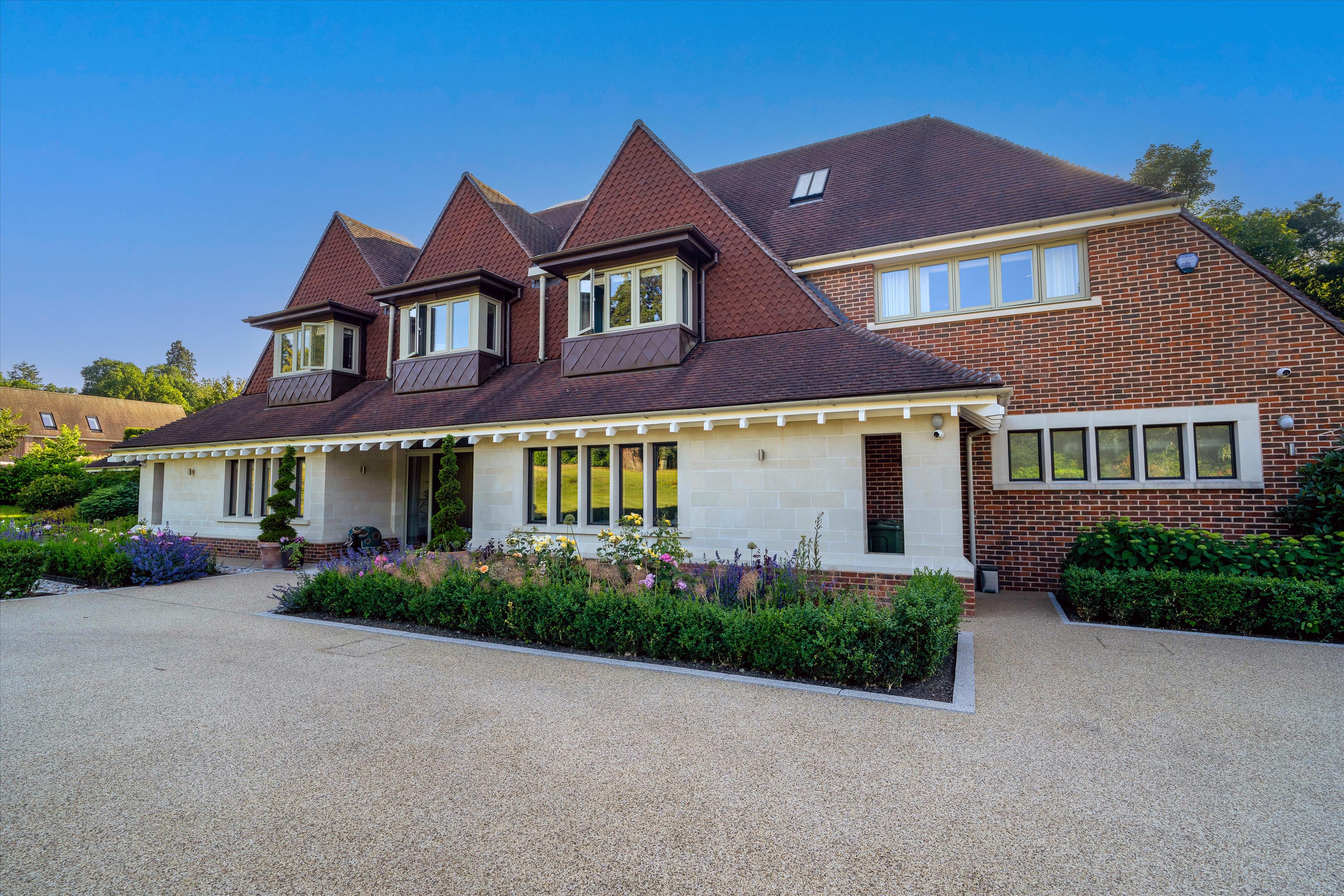 Wildernesse Avenue, Sevenoaks, Kent TN15.