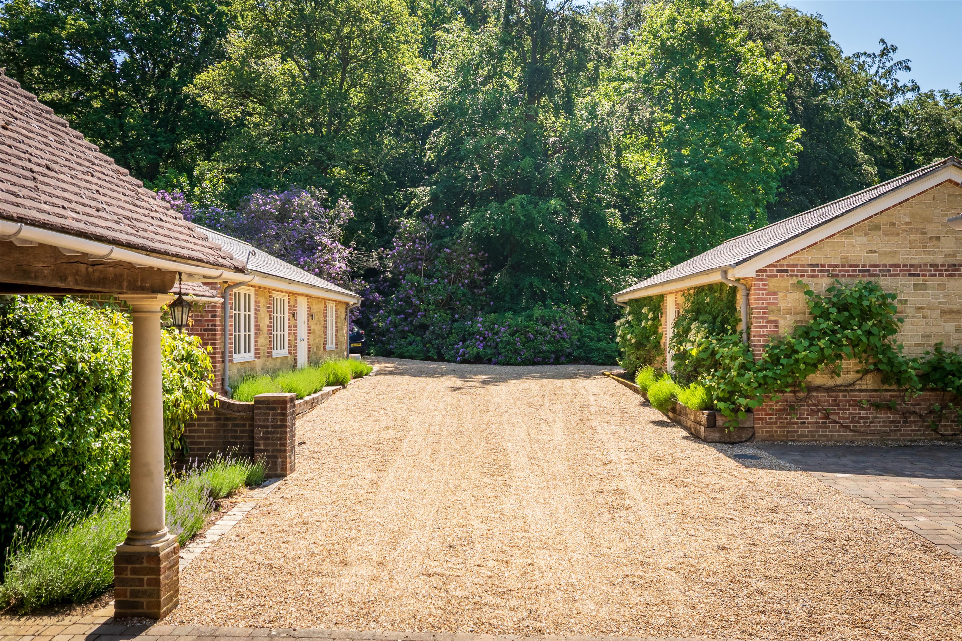 Hambledon Road, Busbridge, Godalming, Surrey GU8.
