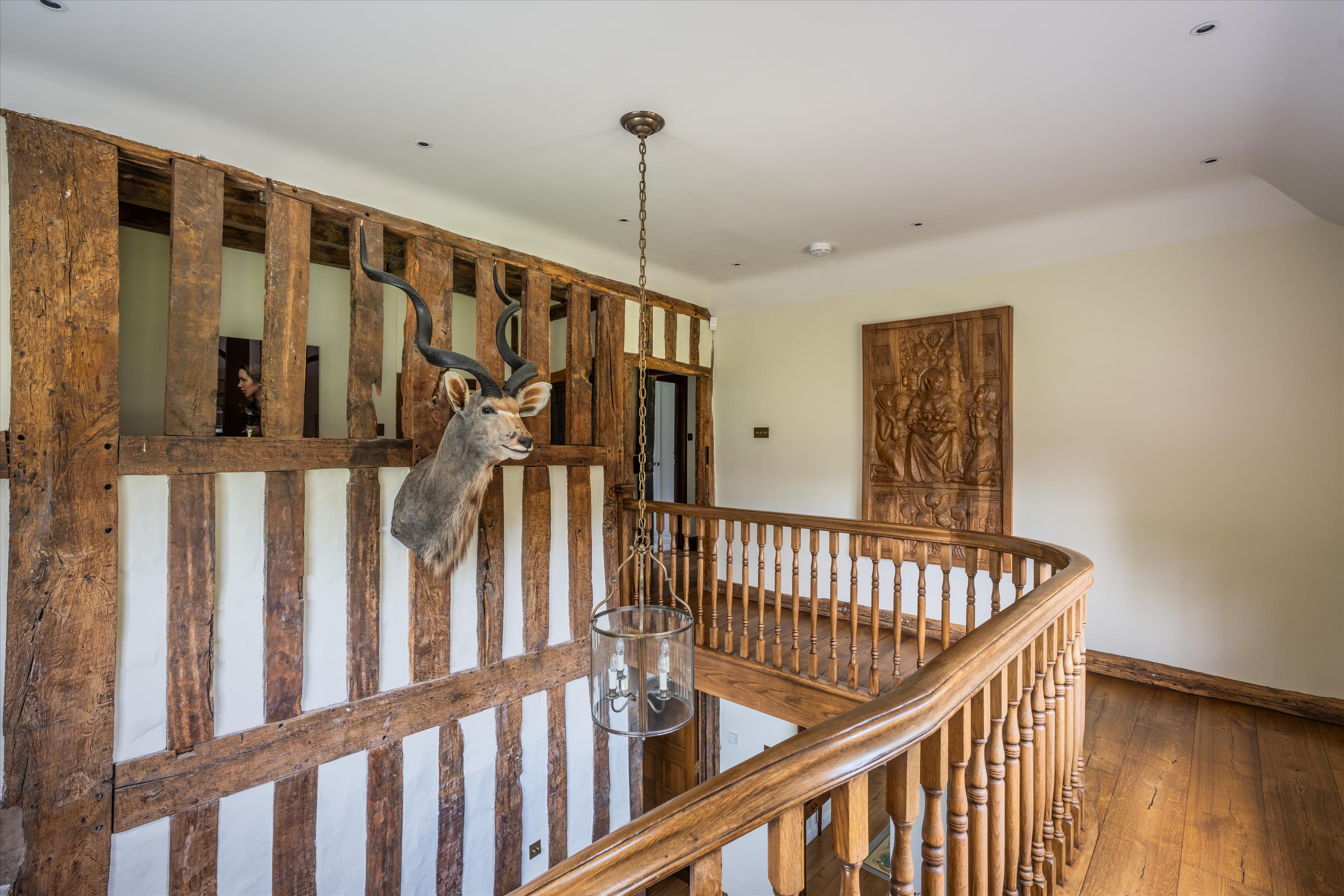 Hook House Lane, Dunsfold, Godalming, Surrey GU8.