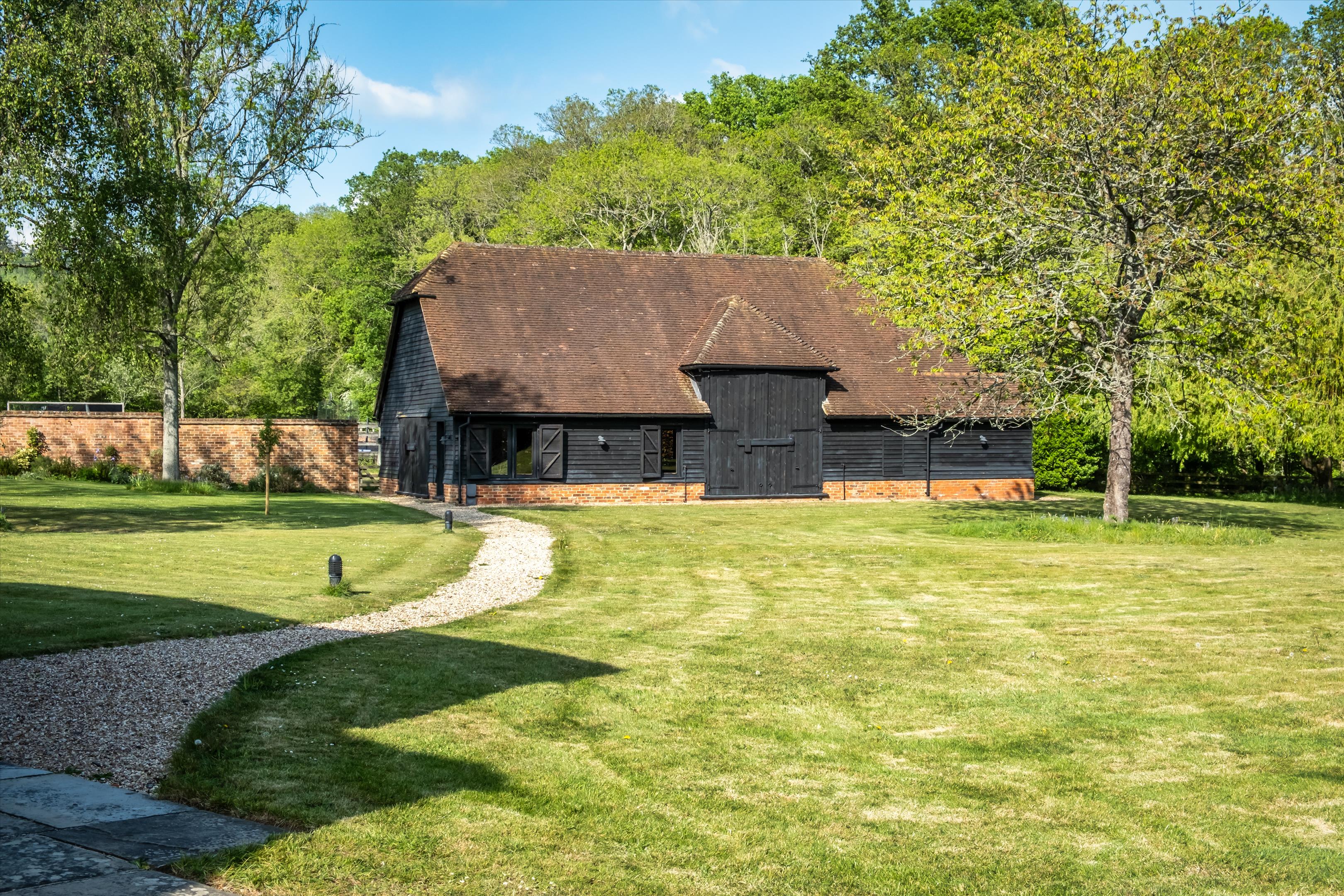 Hook House Lane, Dunsfold, Godalming, Surrey GU8.