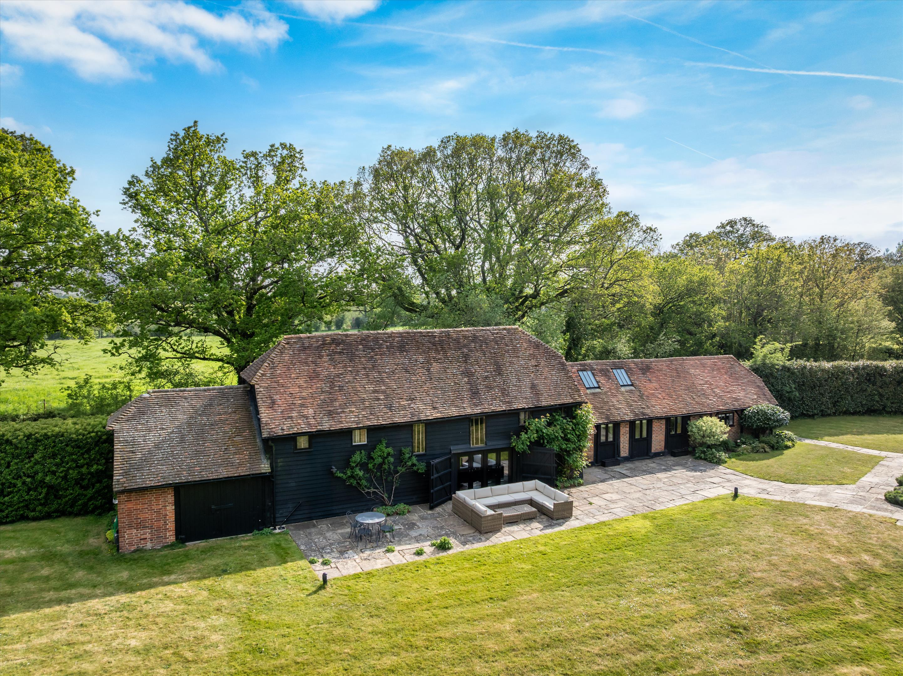 Hook House Lane, Dunsfold, Godalming, Surrey GU8.