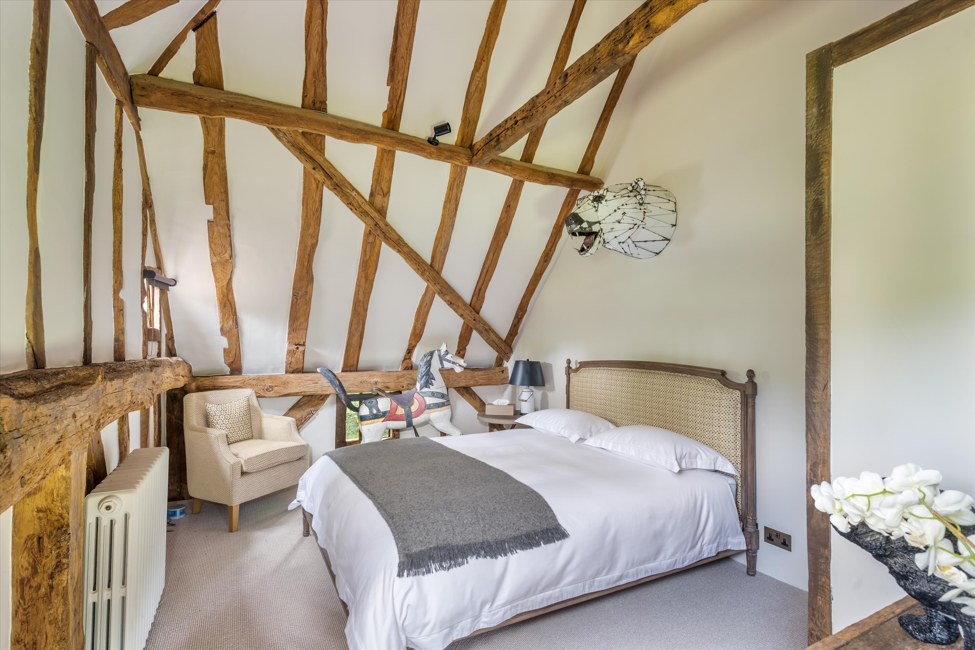 Hook House Lane, Dunsfold, Godalming, Surrey GU8.