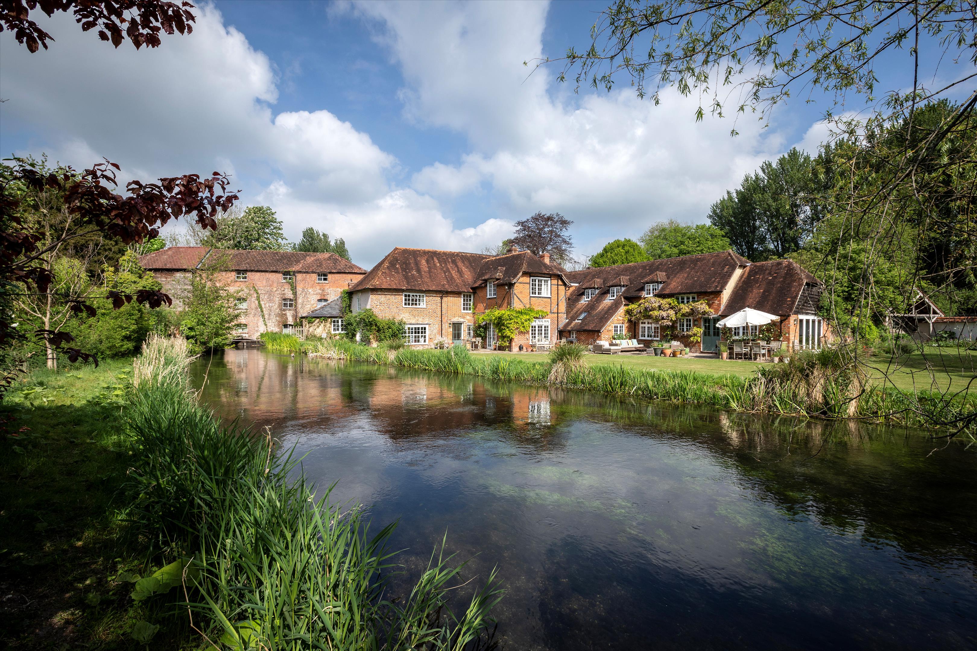 Longparish, Andover, Hampshire, SP11