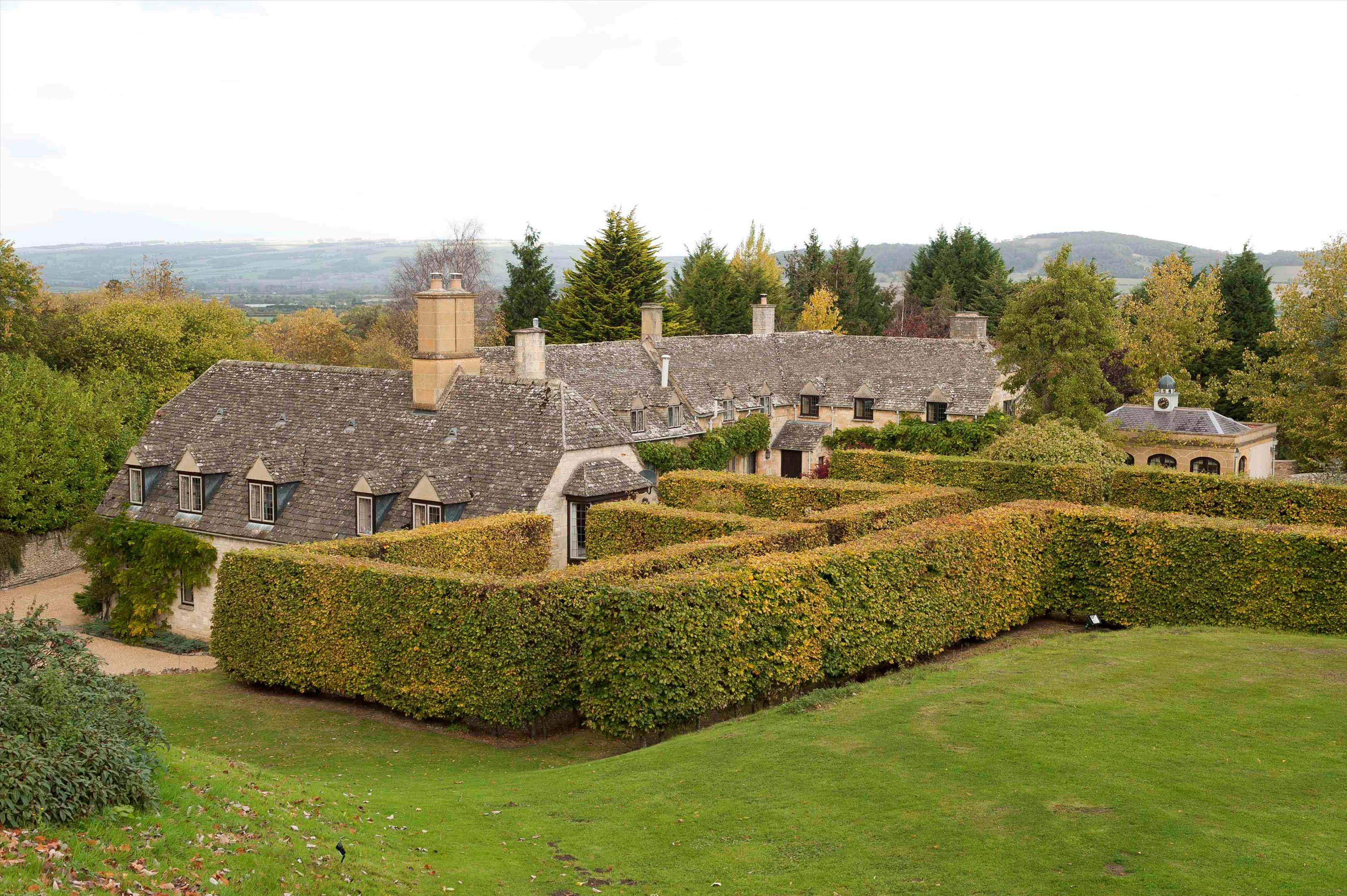 Gopshill Lane, Gretton, Cheltenham, Gloucestershire, GL54