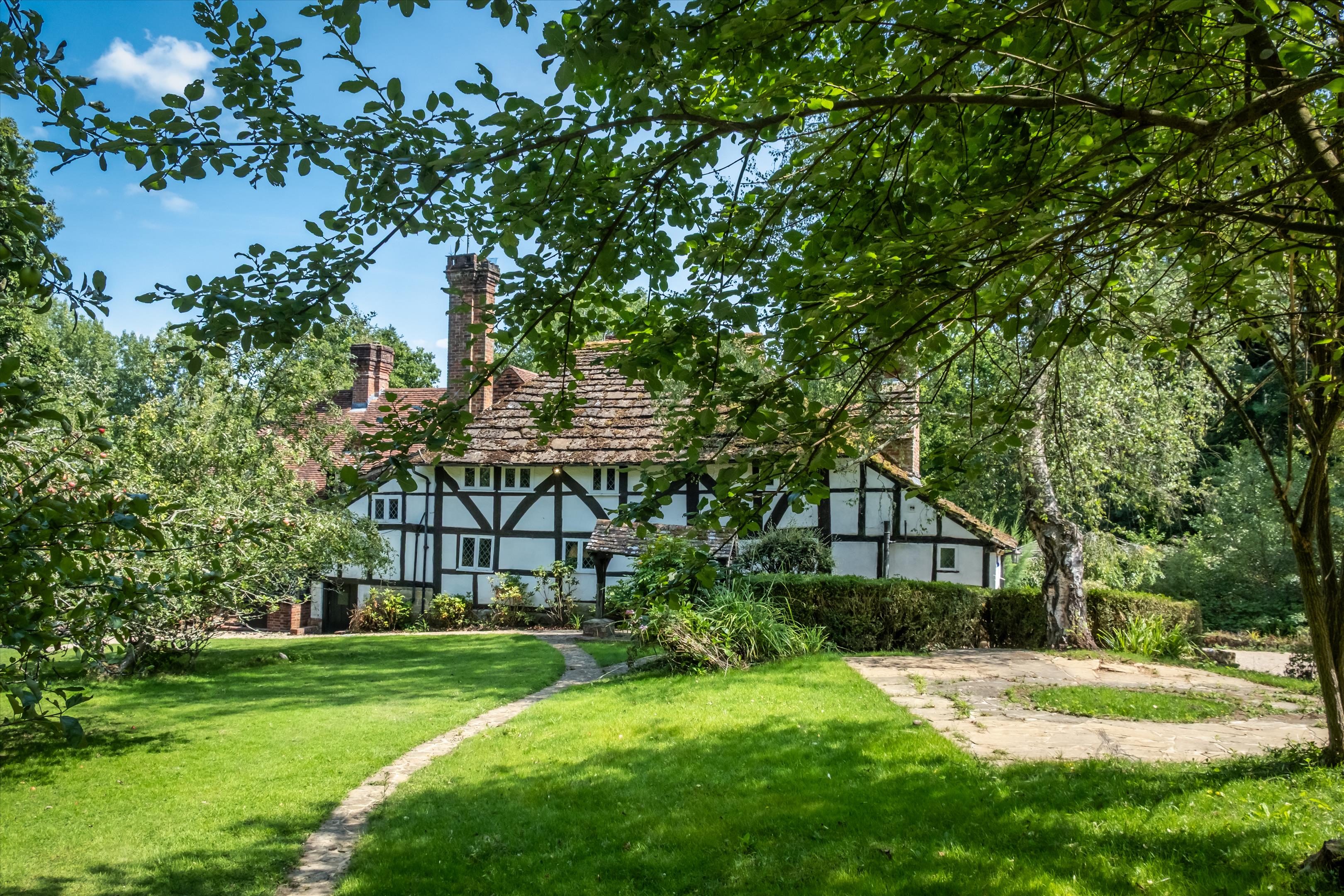 Cross Colwood Lane, Bolney, Haywards Heath, West Sussex, RH17