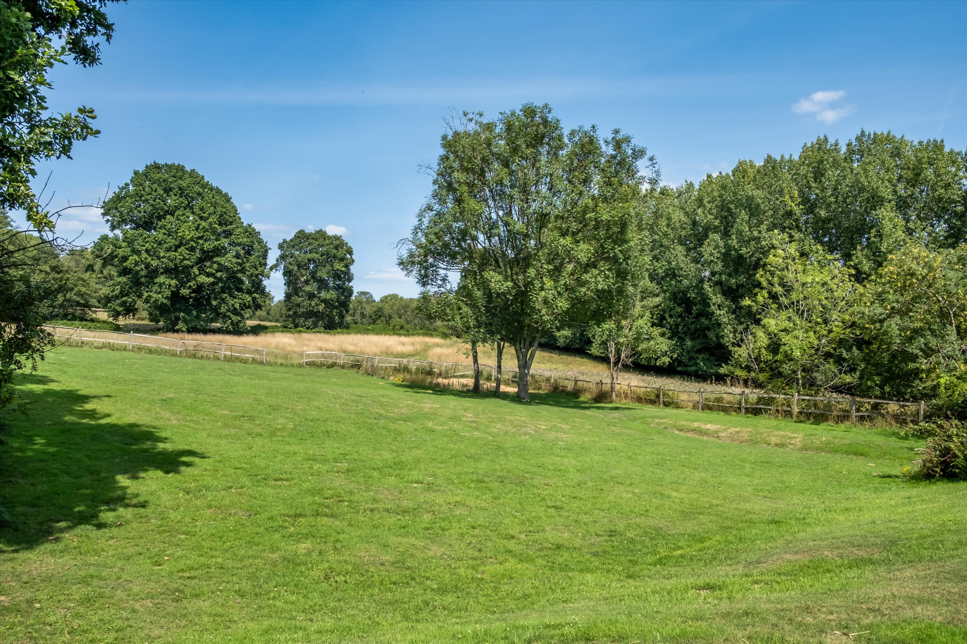 Cross Colwood Lane, Bolney, Haywards Heath, West Sussex, RH17