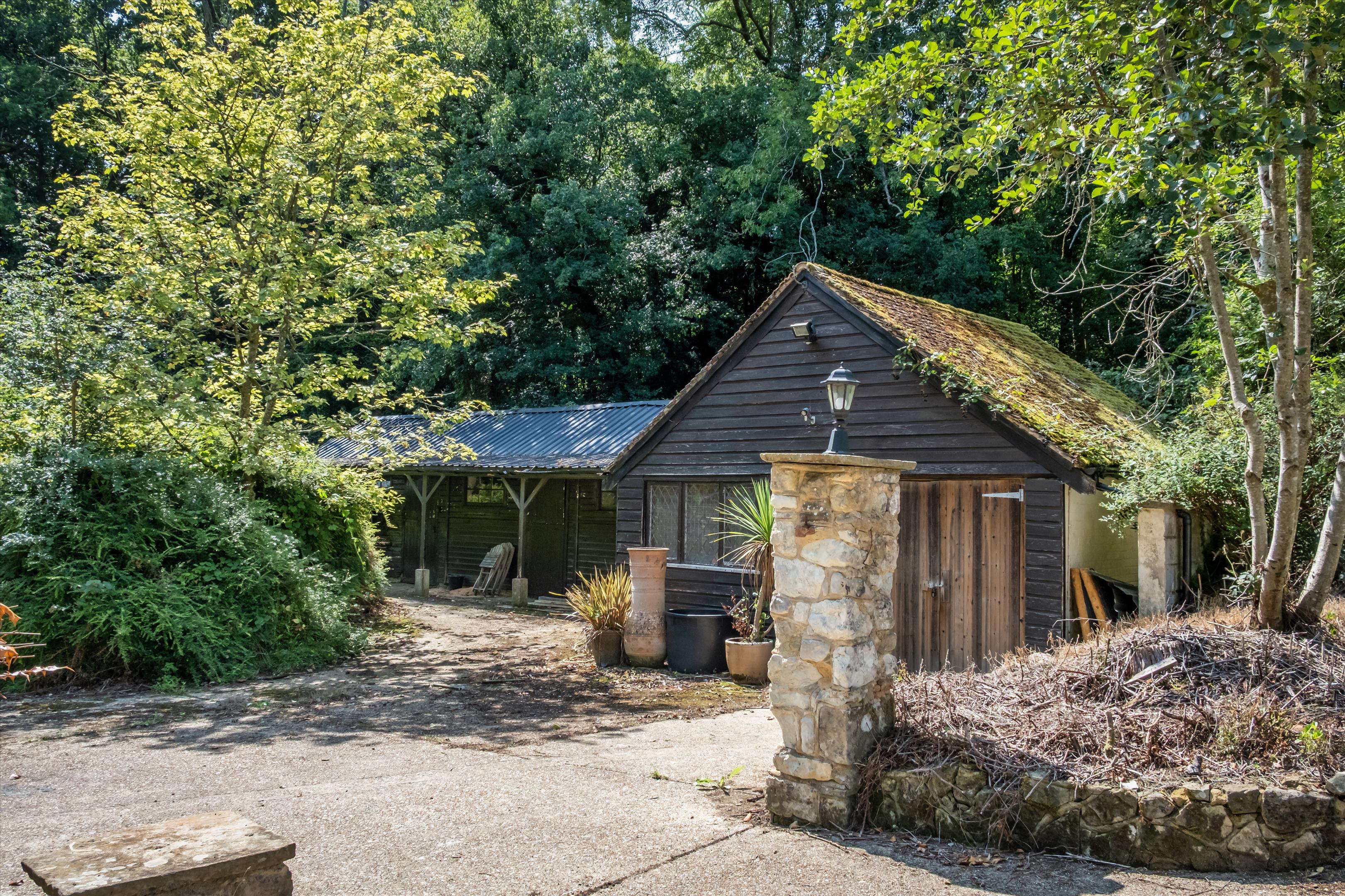 Cross Colwood Lane, Bolney, Haywards Heath, West Sussex, RH17