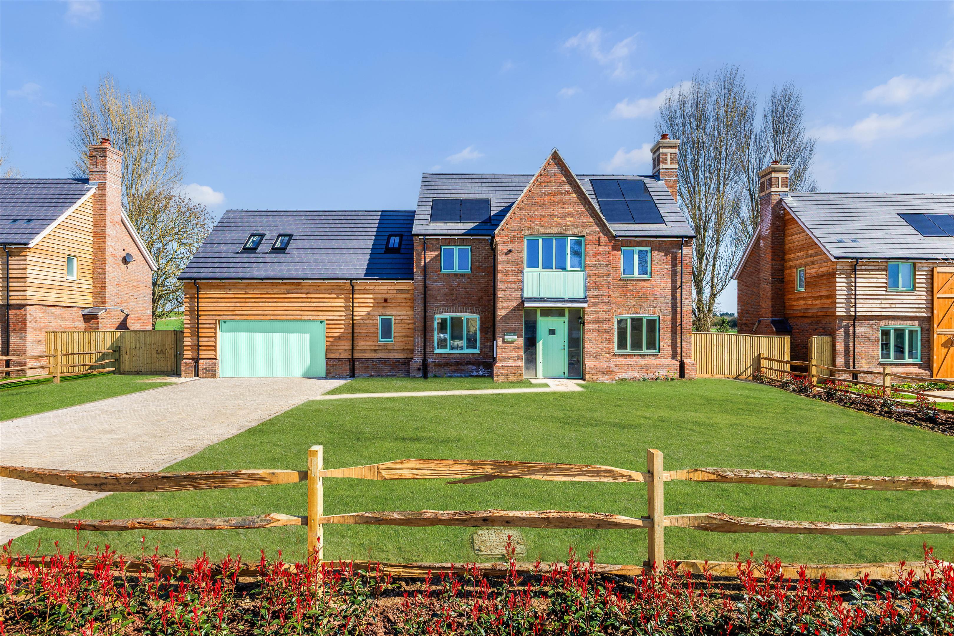 Spine Road West, Ashton Keynes, Wiltshire, SN6.