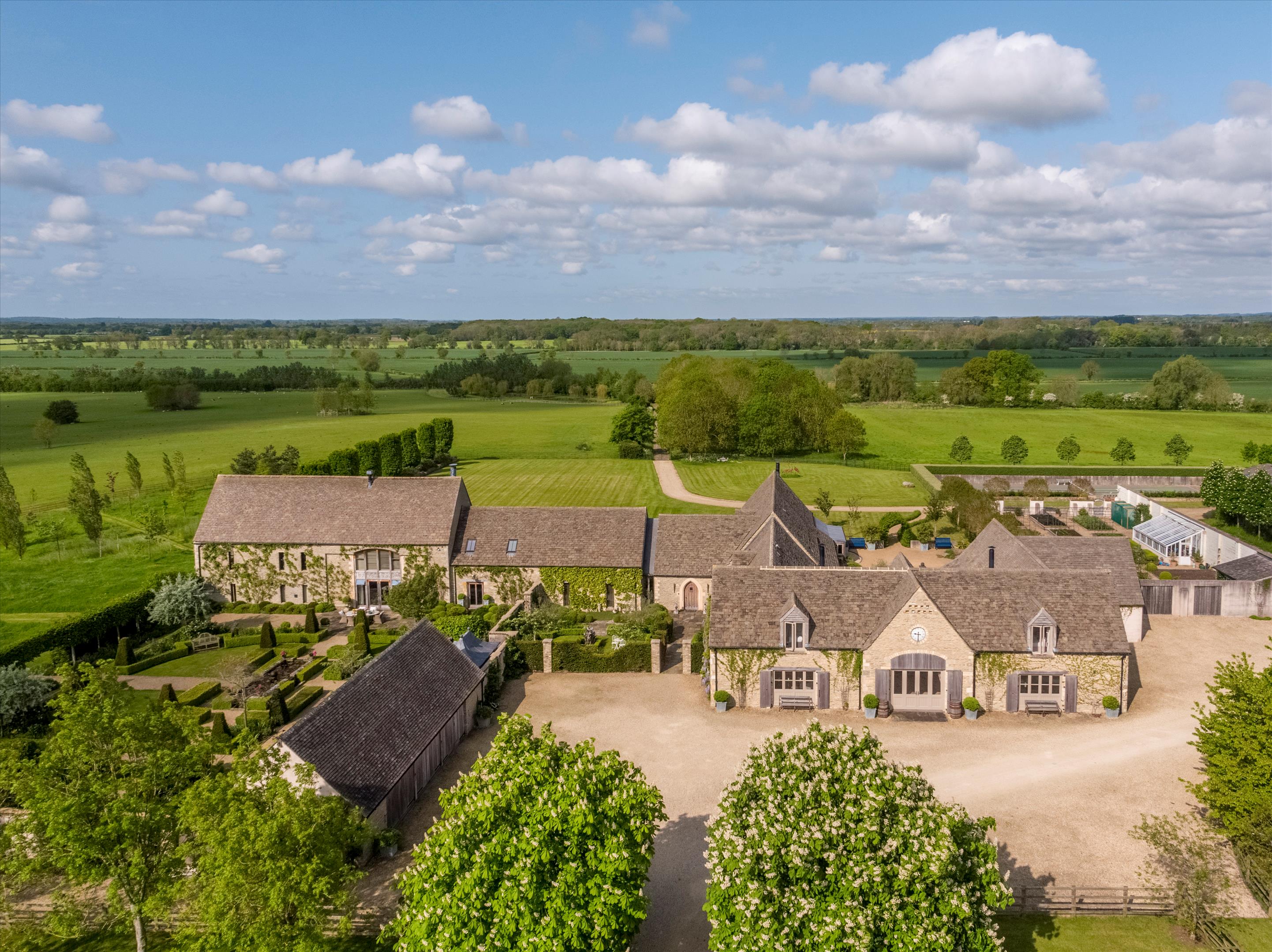 Poulton, Cirencester, Gloucestershire, GL7