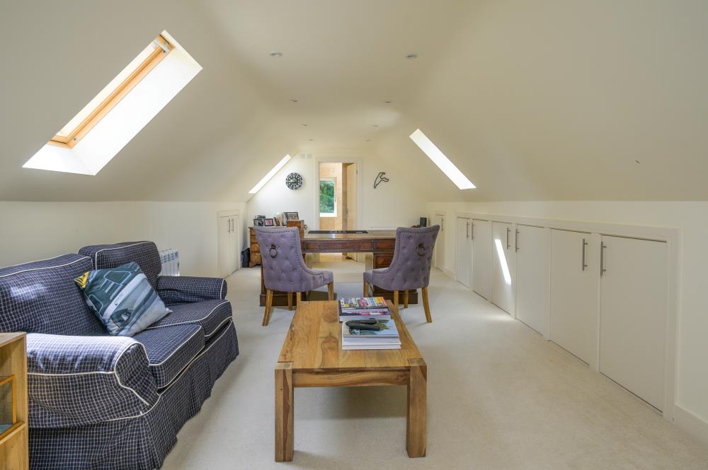 Cowcombe Hill, Chalford, Stroud, Gloucestershire GL6