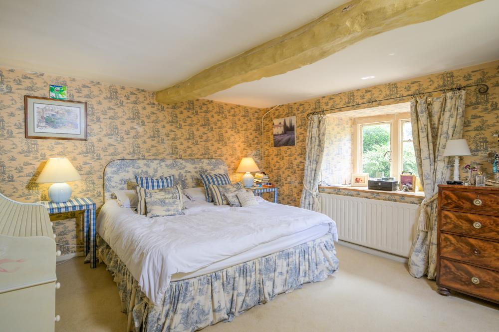 Cowcombe Hill, Chalford, Stroud, Gloucestershire GL6