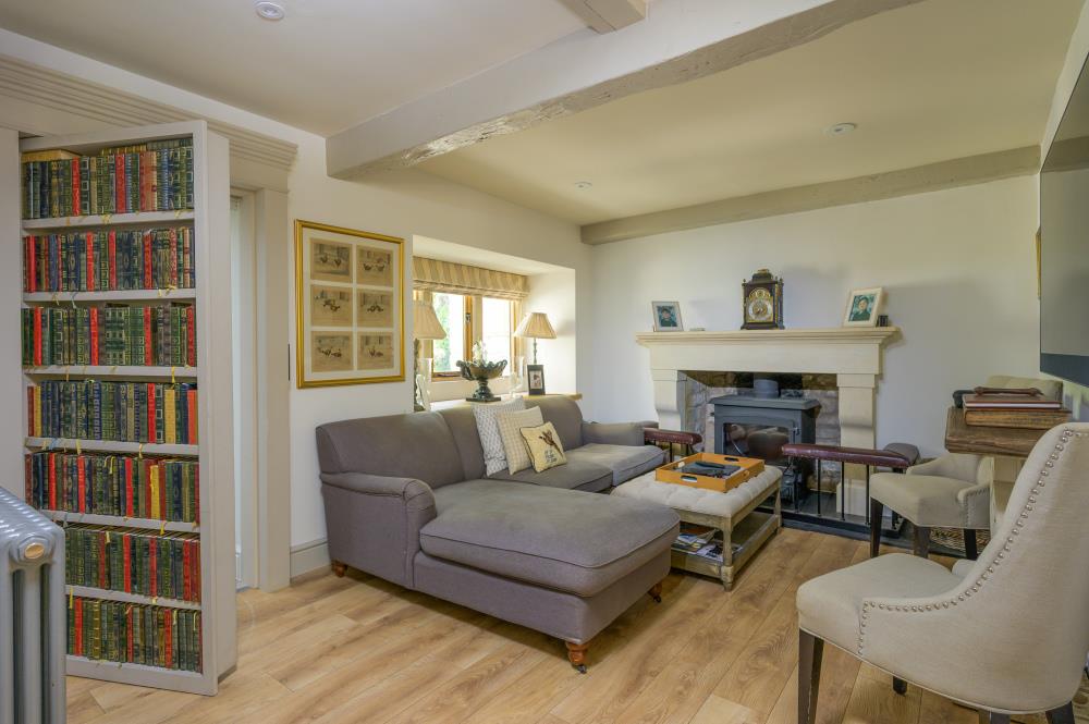 Cowcombe Hill, Chalford, Stroud, Gloucestershire GL6