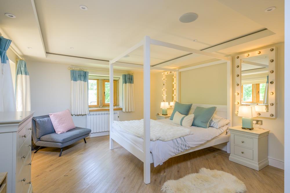 Cowcombe Hill, Chalford, Stroud, Gloucestershire GL6