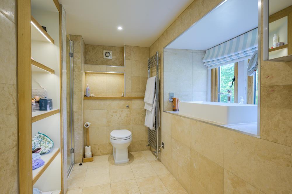 Cowcombe Hill, Chalford, Stroud, Gloucestershire GL6
