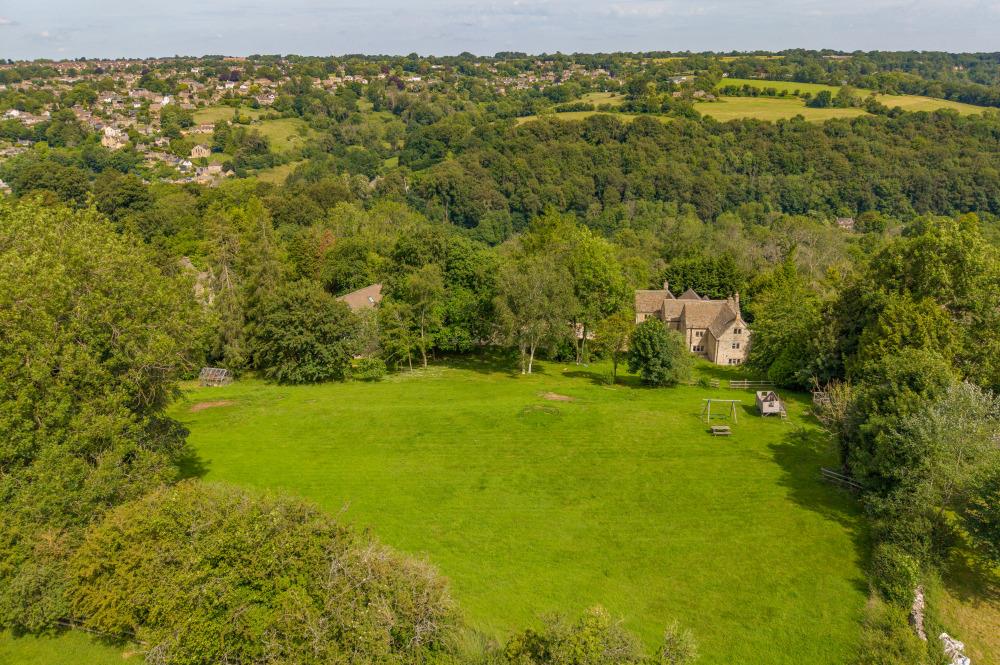 Cowcombe Hill, Chalford, Stroud, Gloucestershire GL6