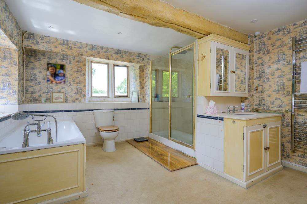 Cowcombe Hill, Chalford, Stroud, Gloucestershire GL6