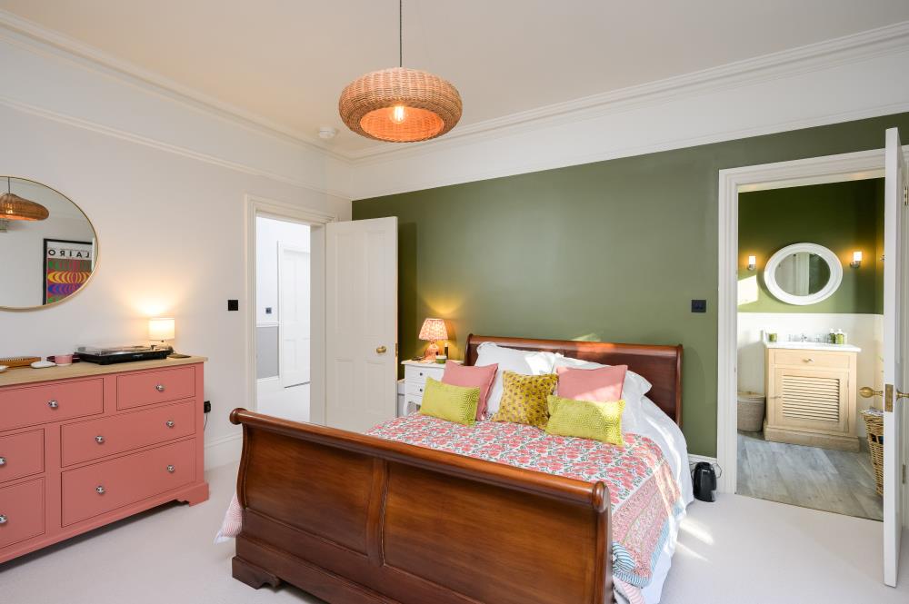 The Avenue, Cirencester, Gloucestershire, GL7
