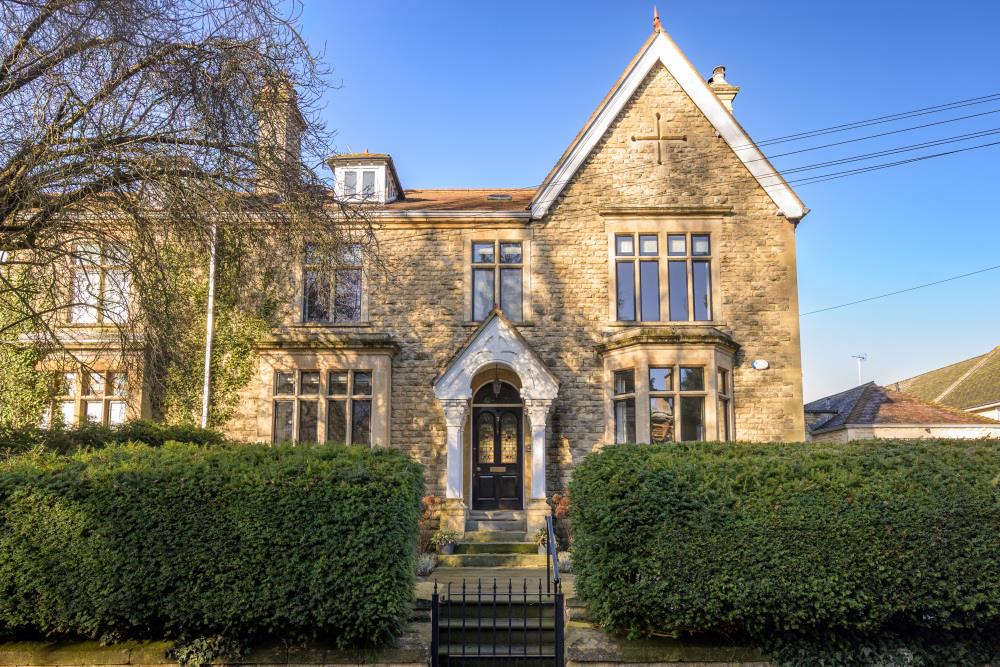 The Avenue, Cirencester, Gloucestershire, GL7