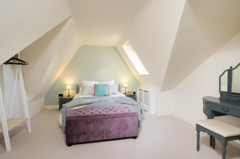 The Avenue, Cirencester, Gloucestershire, GL7