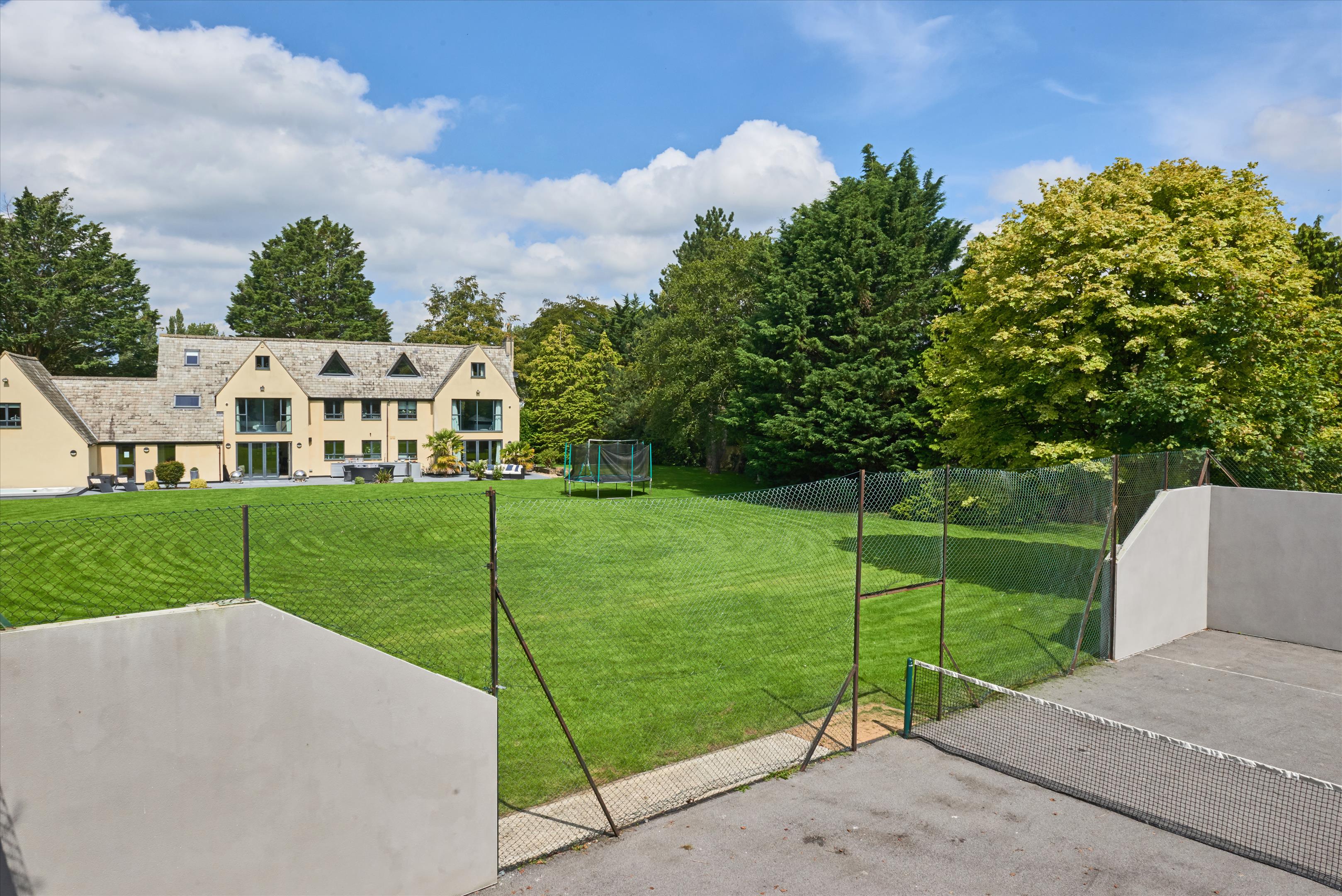 Station Road, South Cerney, Cirencester, Gloucestershire, GL7