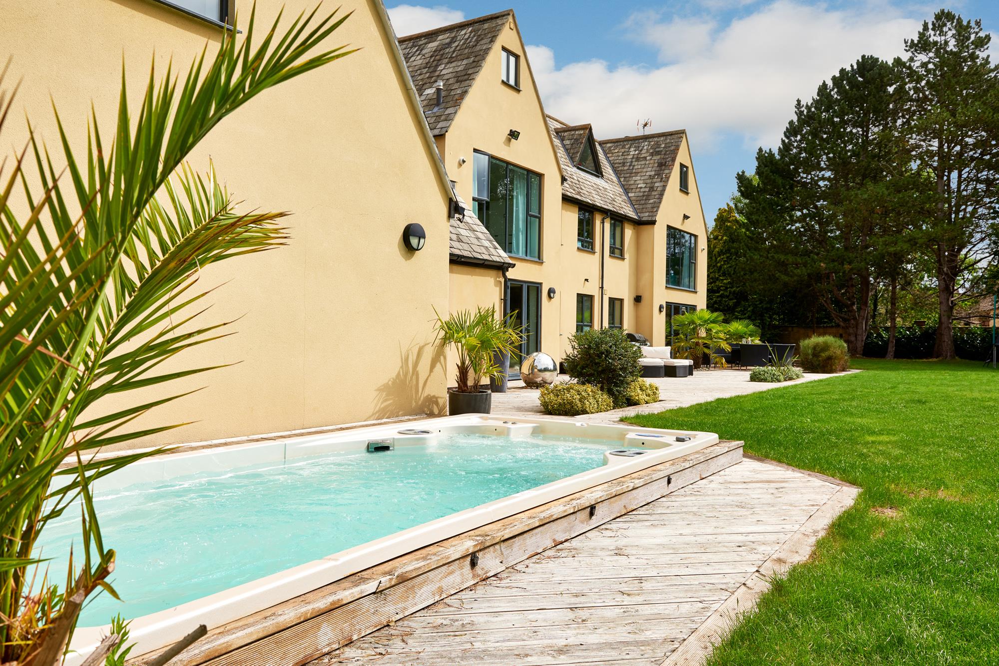 Station Road, South Cerney, Cirencester, Gloucestershire, GL7