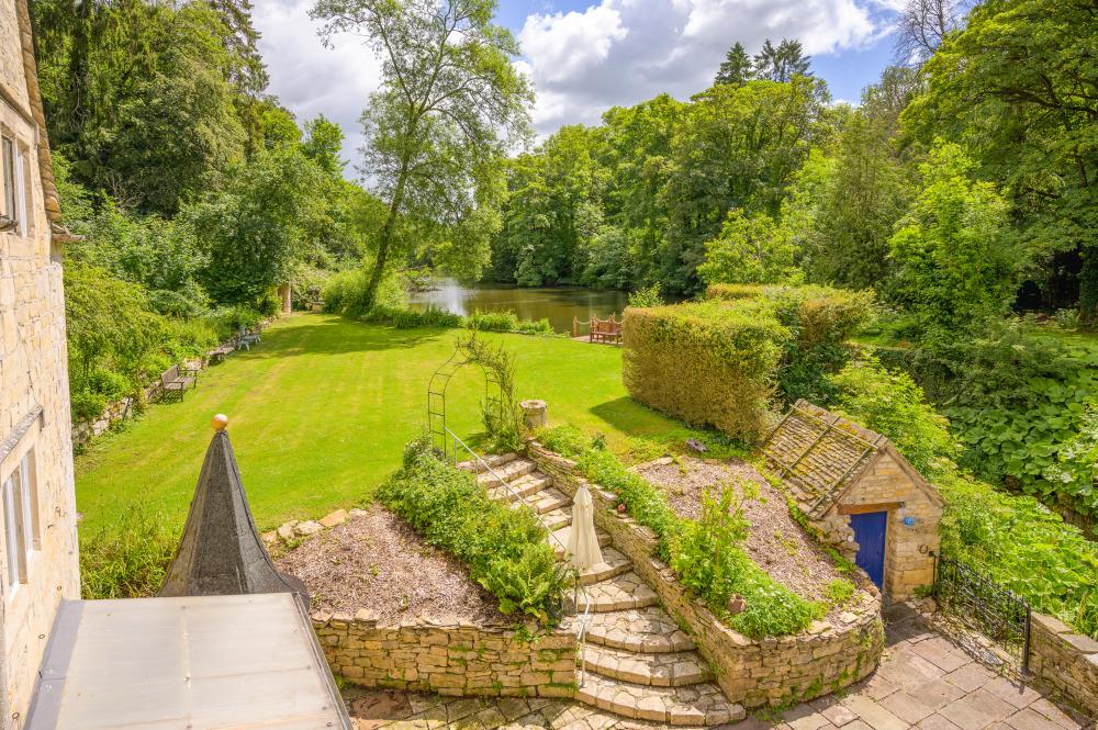 Frampton Mansell, Stroud, Gloucestershire GL6