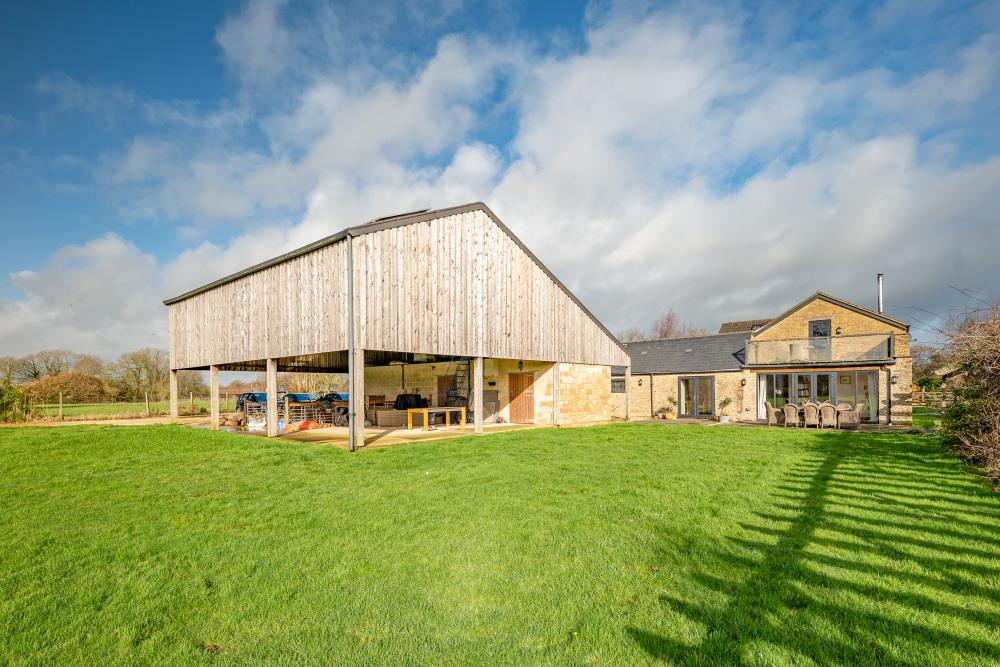 Draycot Cerne, Chippenham SN15