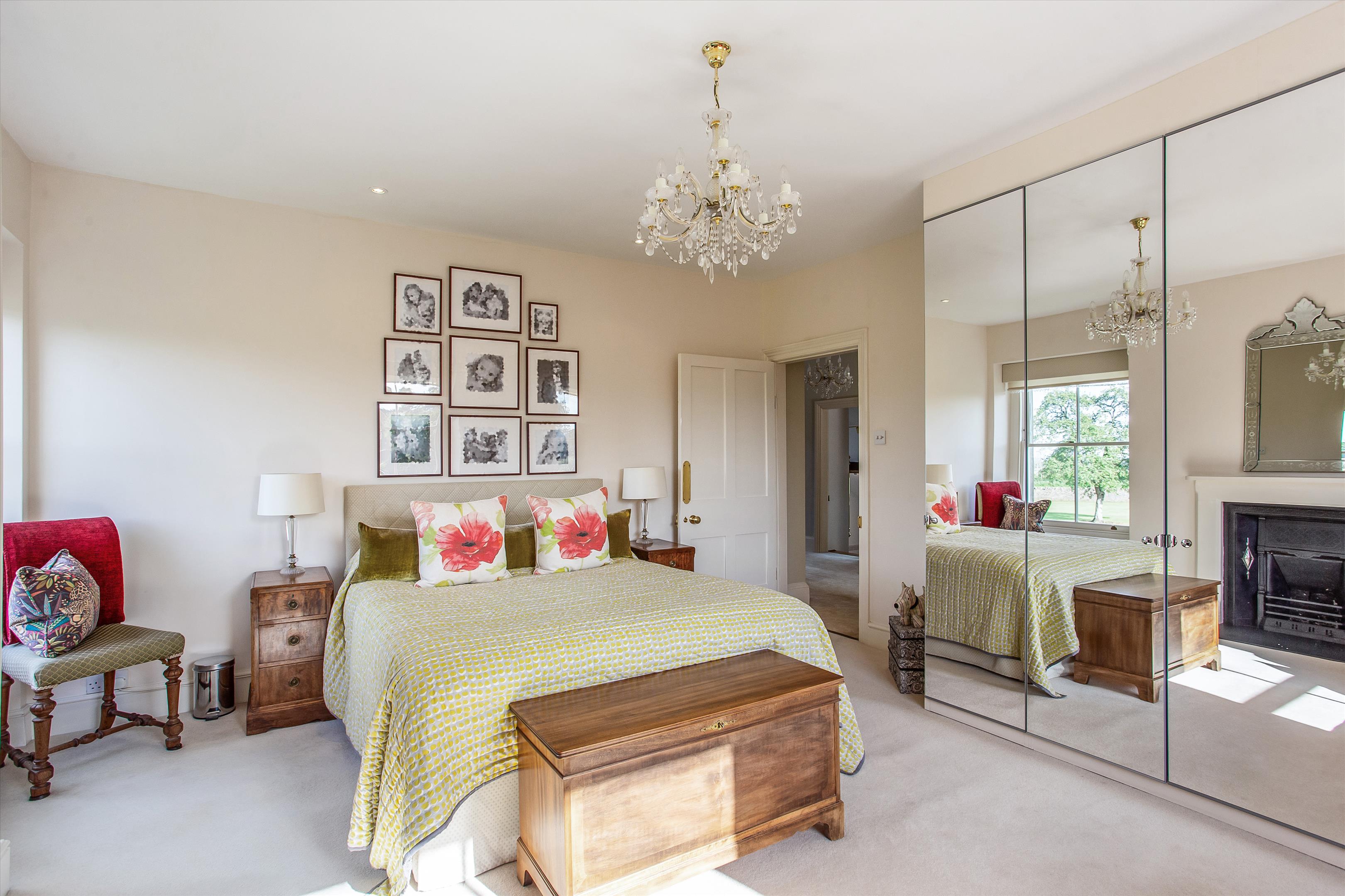 West End, Wickwar, Wotton-under-Edge, Gloucestershire, GL12