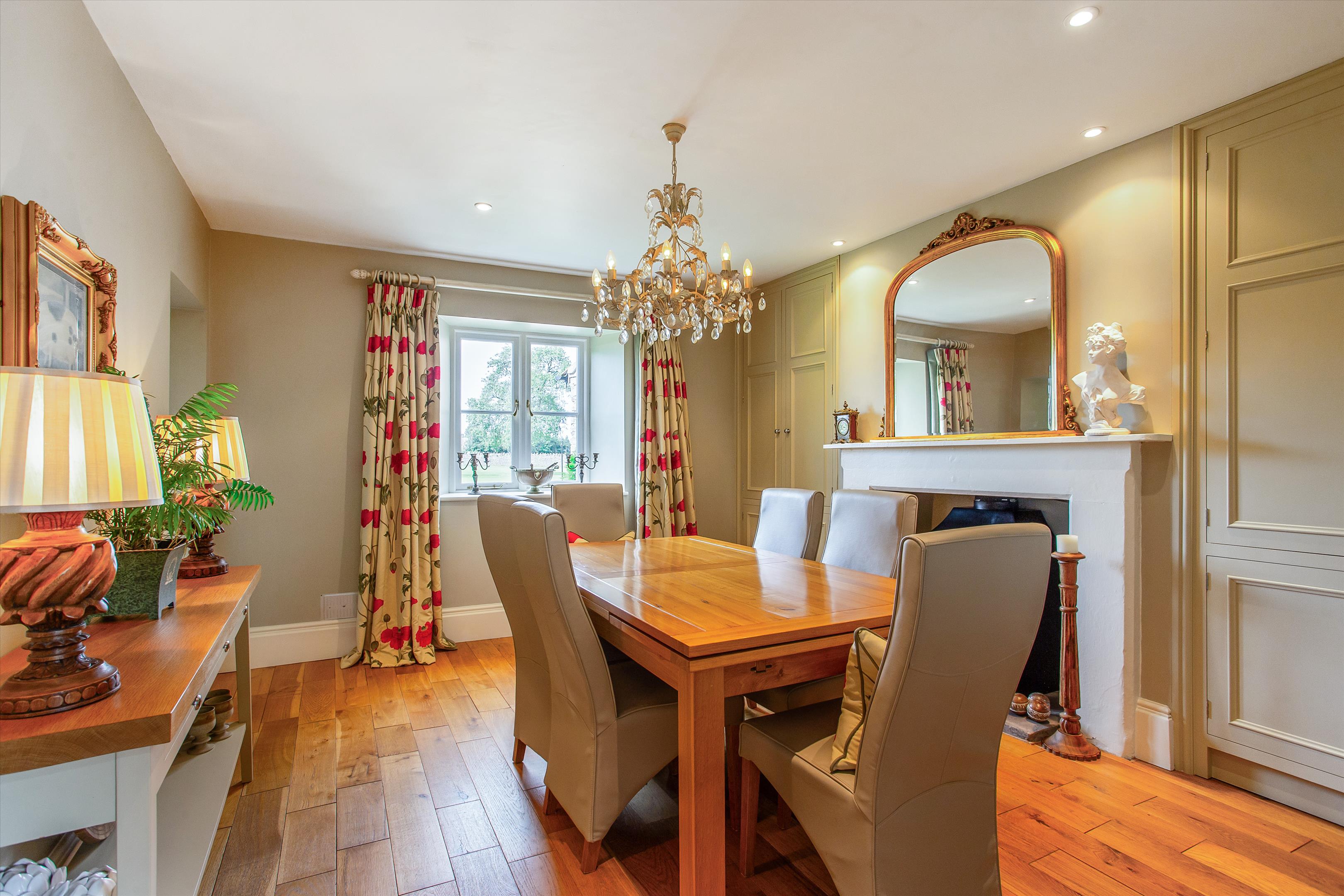 West End, Wickwar, Wotton-under-Edge, Gloucestershire, GL12