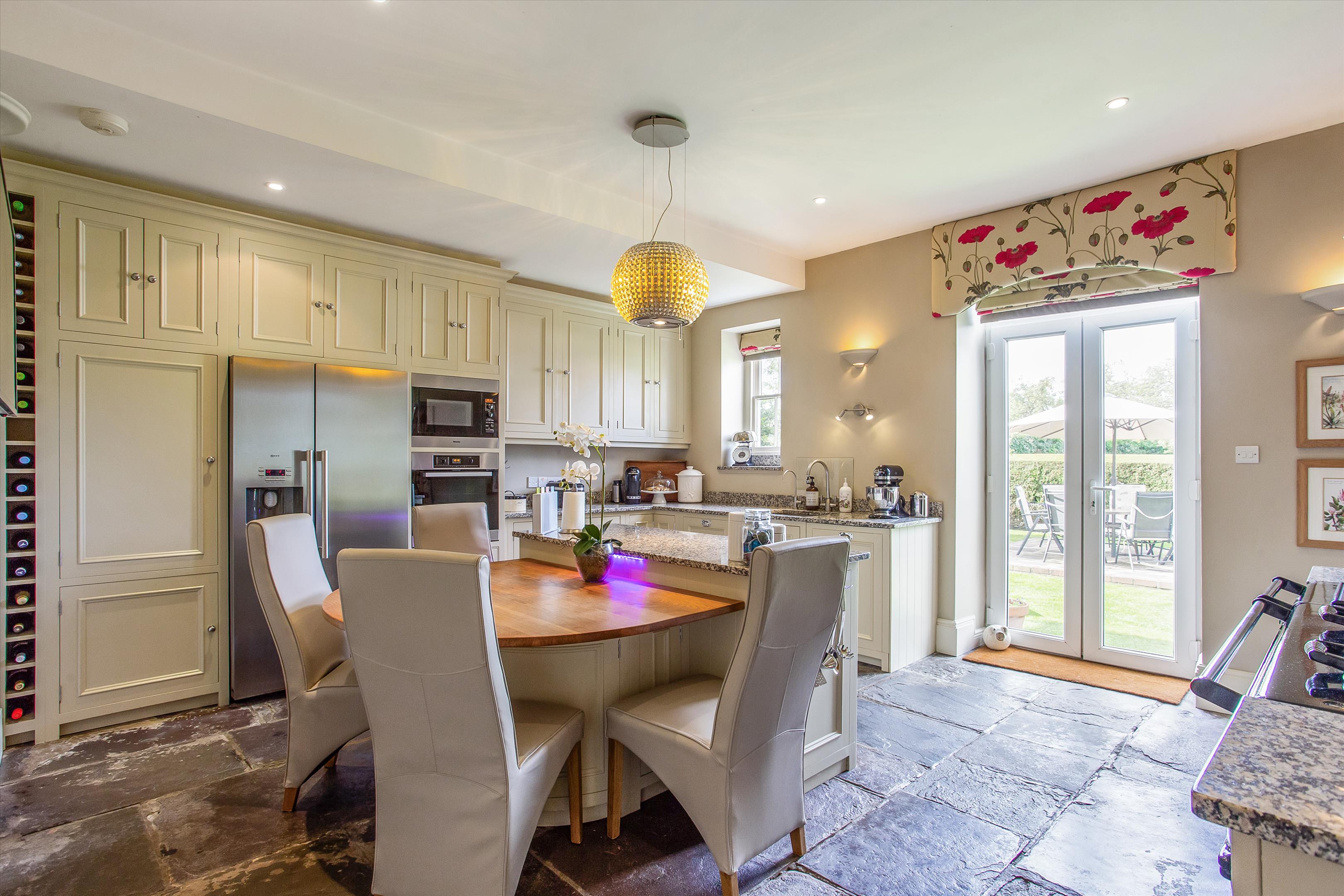 West End, Wickwar, Wotton-under-Edge, Gloucestershire, GL12