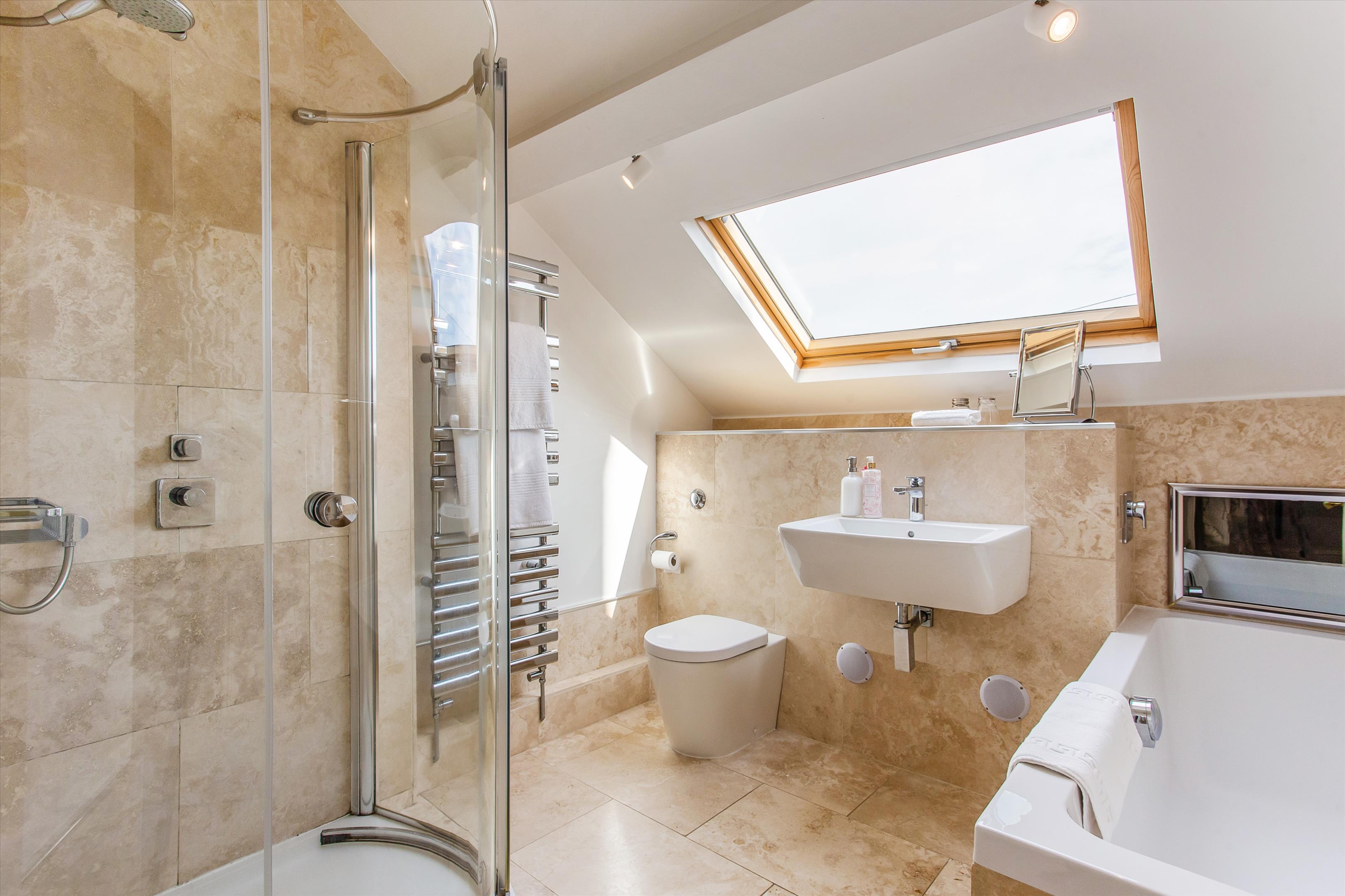West End, Wickwar, Wotton-under-Edge, Gloucestershire, GL12