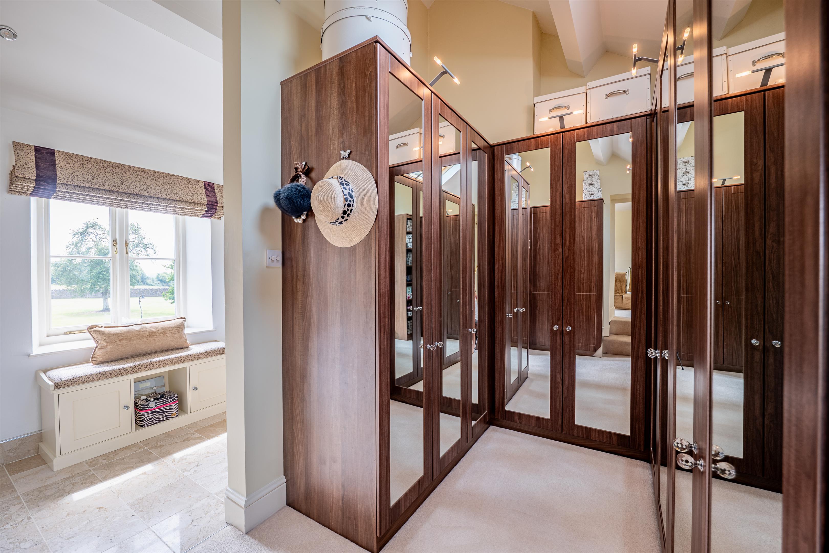 West End, Wickwar, Wotton-under-Edge, Gloucestershire, GL12
