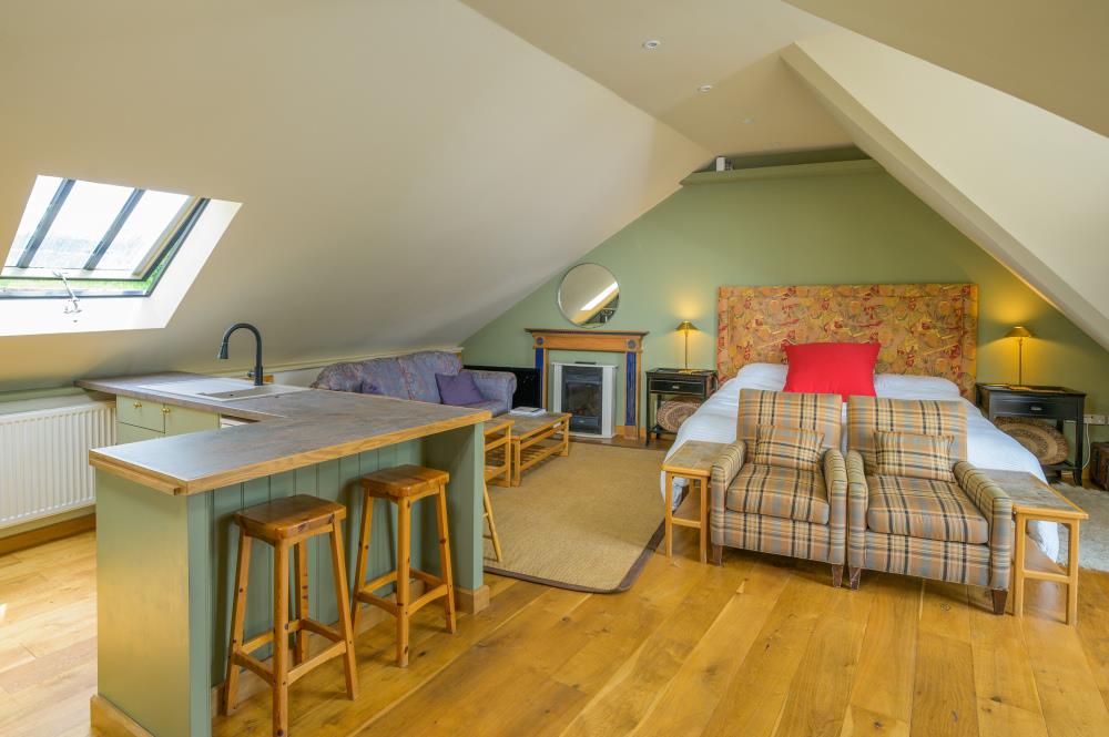 Rodbourne, Malmesbury, Wiltshire SN16