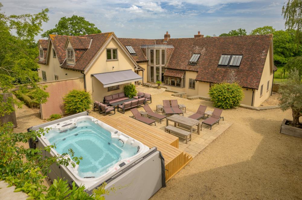 Rodbourne, Malmesbury, Wiltshire SN16