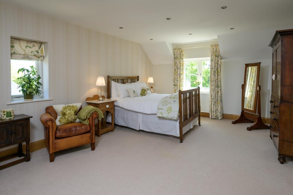 Tetbury Road, Sherston, Malmesbury, Wiltshire SN16