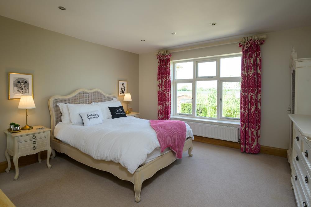 Tetbury Road, Sherston, Malmesbury, Wiltshire SN16