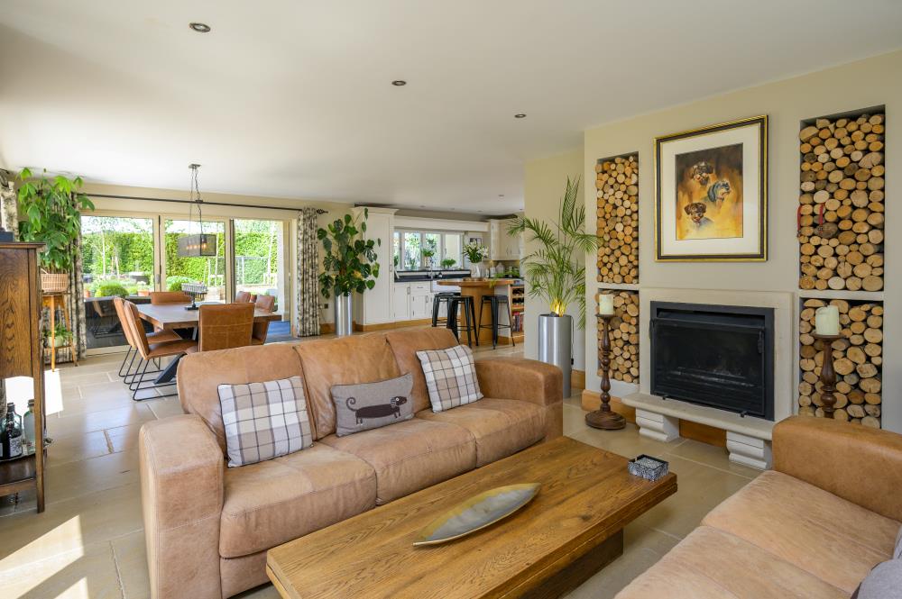 Tetbury Road, Sherston, Malmesbury, Wiltshire SN16