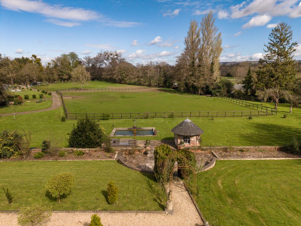 Springhill, Eastington, Stonehouse, Gloucestershire GL10
