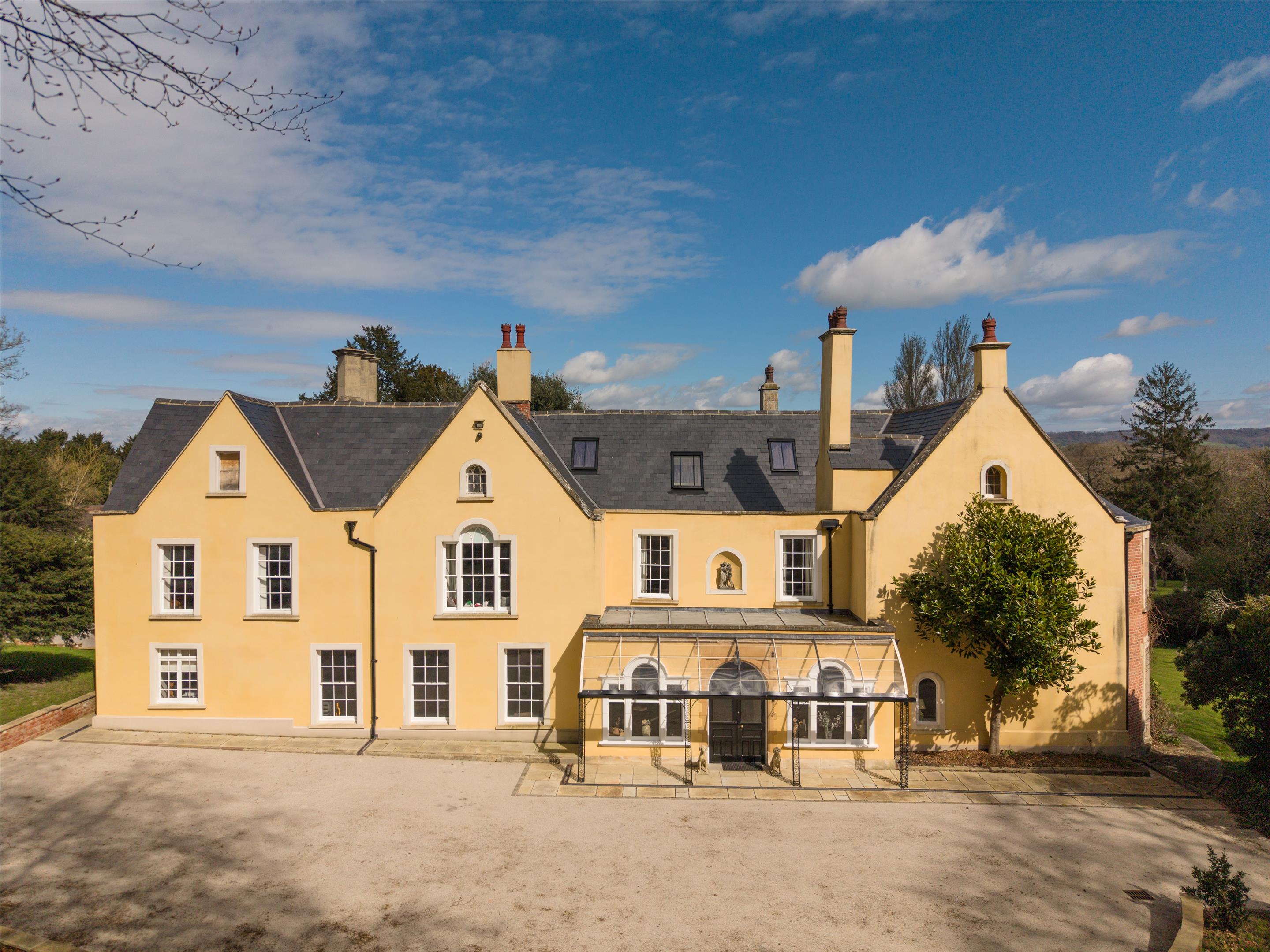Springhill, Eastington, Stonehouse, Gloucestershire GL10