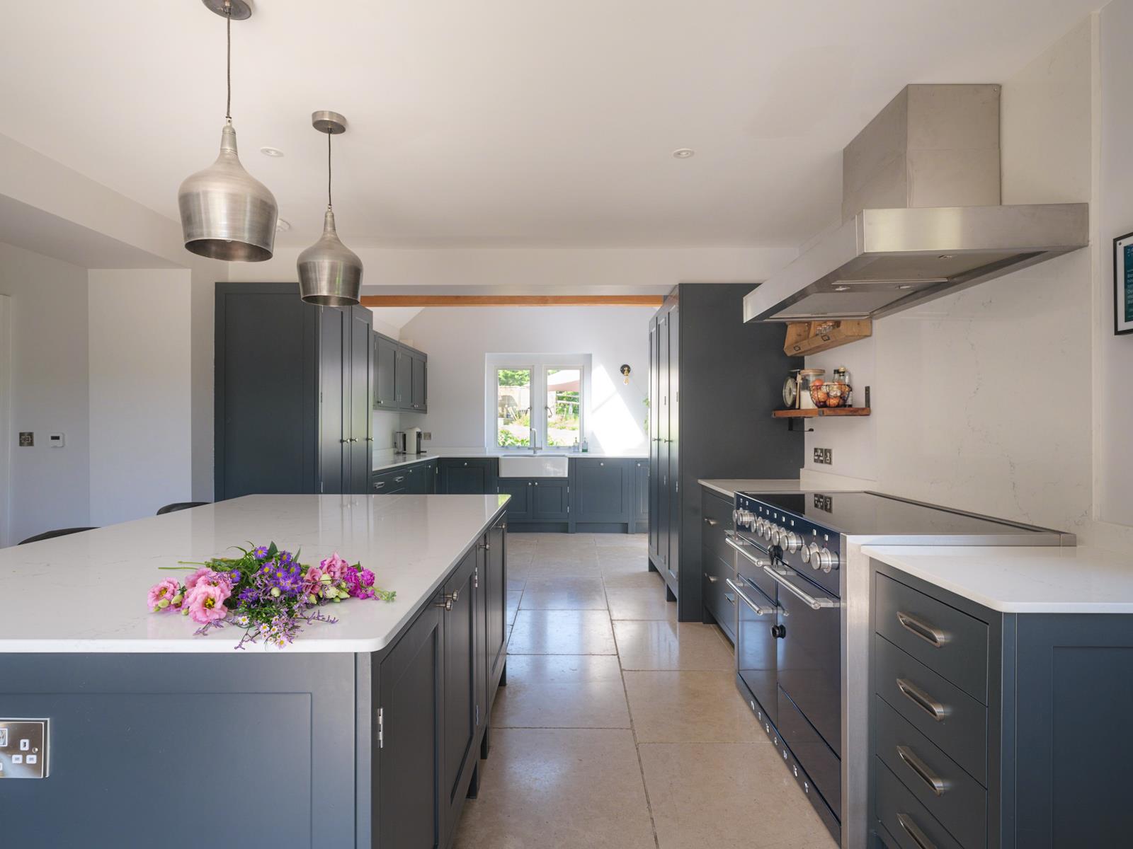 Cheltenham Road, Colesbourne, Cirencester, Gloucestershire GL7