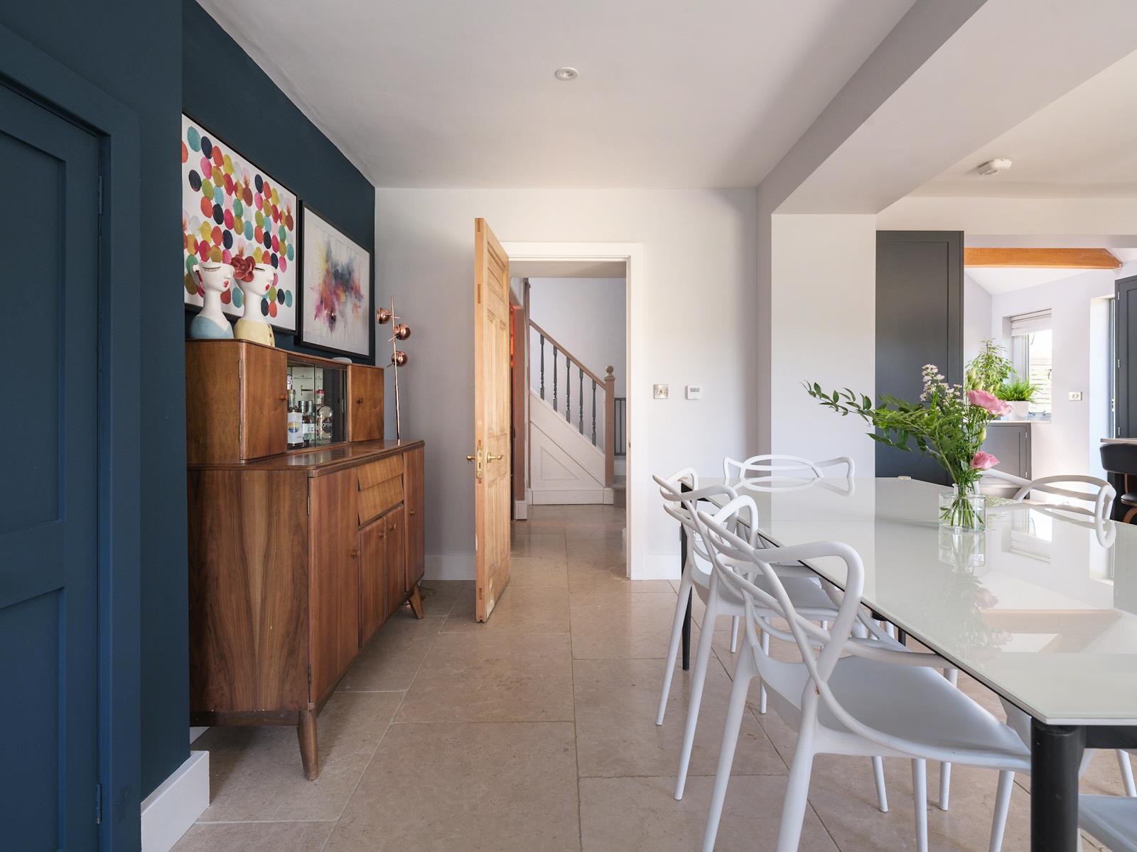 Cheltenham Road, Colesbourne, Cirencester, Gloucestershire GL7