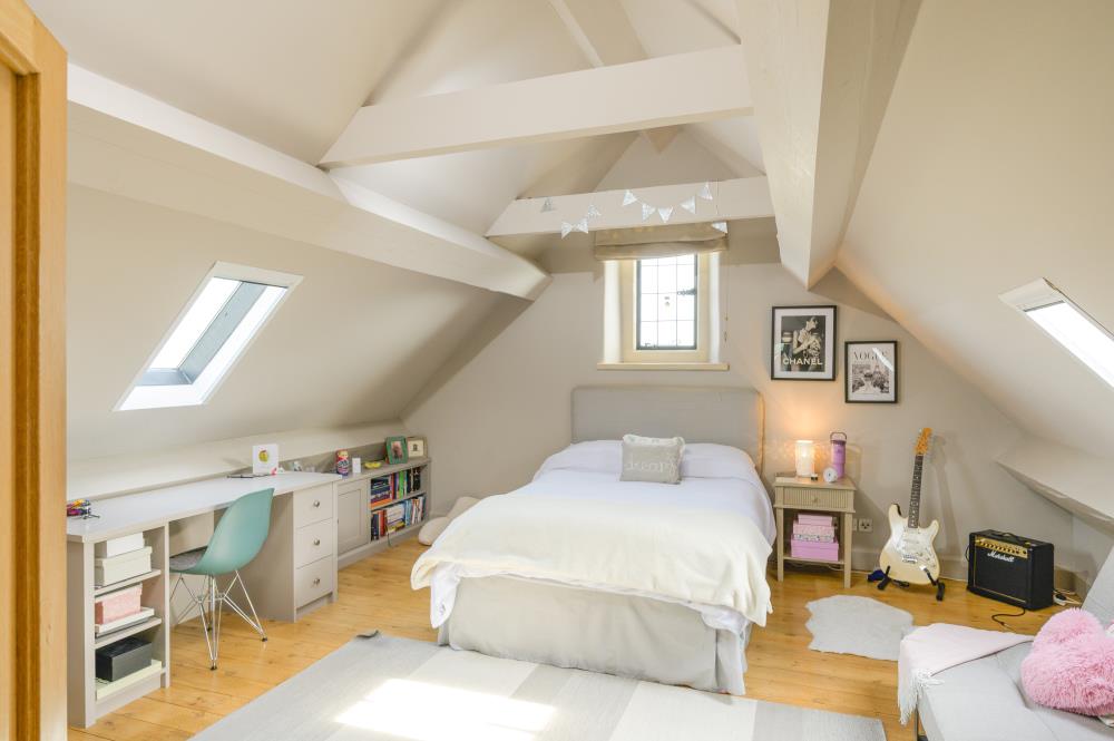 Fields Road, Chedworth, Cheltenham GL54
