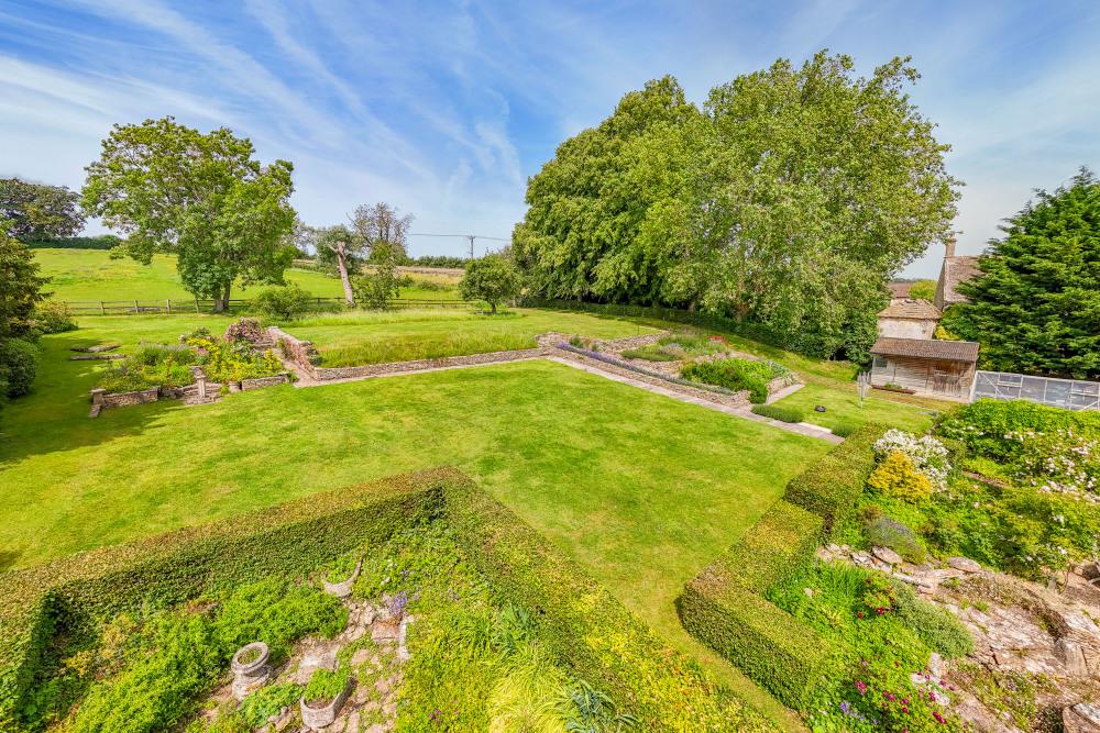 Draycot Cerne, Chippenham, Wiltshire, SN15