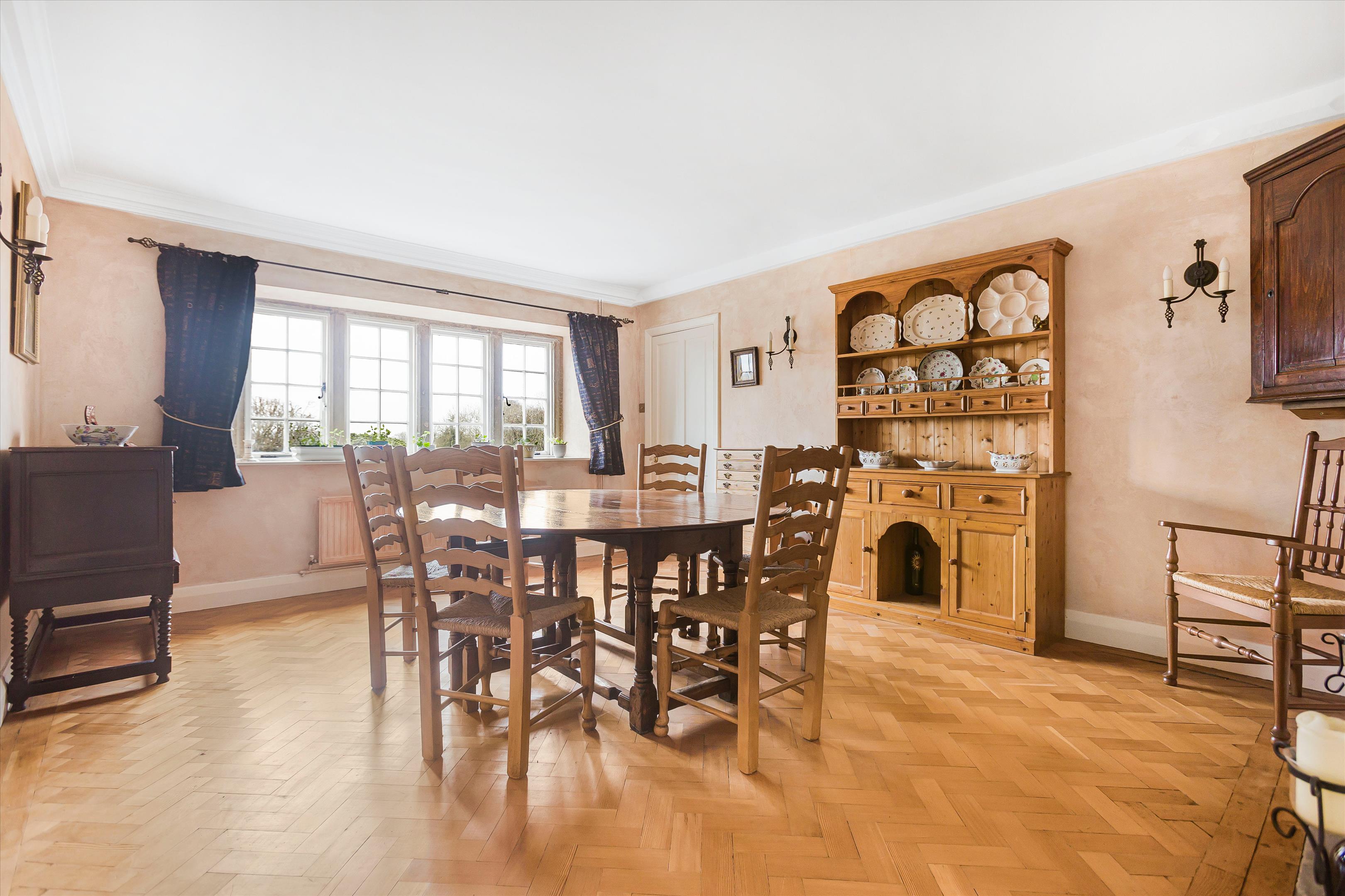 Draycot Cerne, Chippenham, Wiltshire, SN15