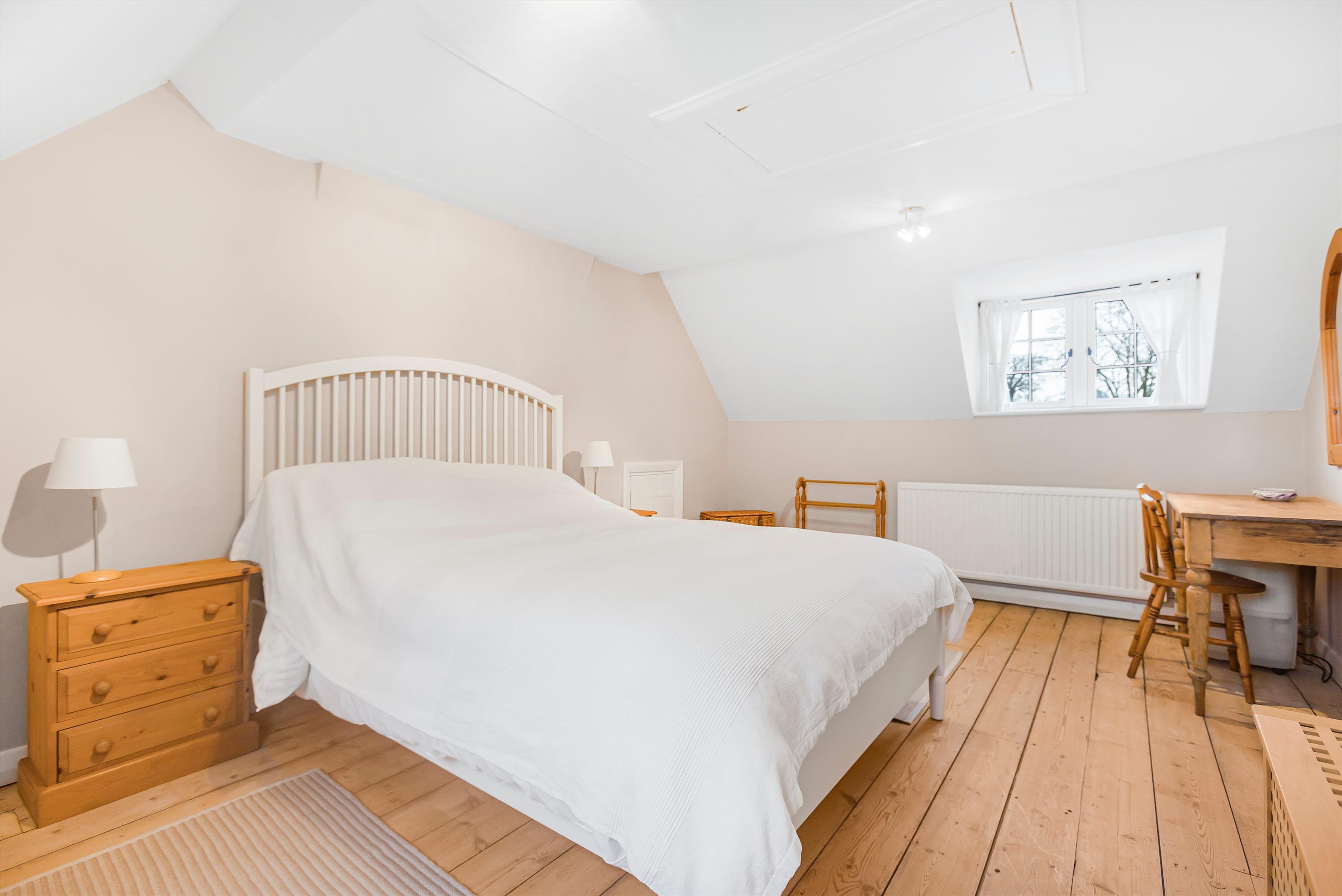 Draycot Cerne, Chippenham, Wiltshire, SN15