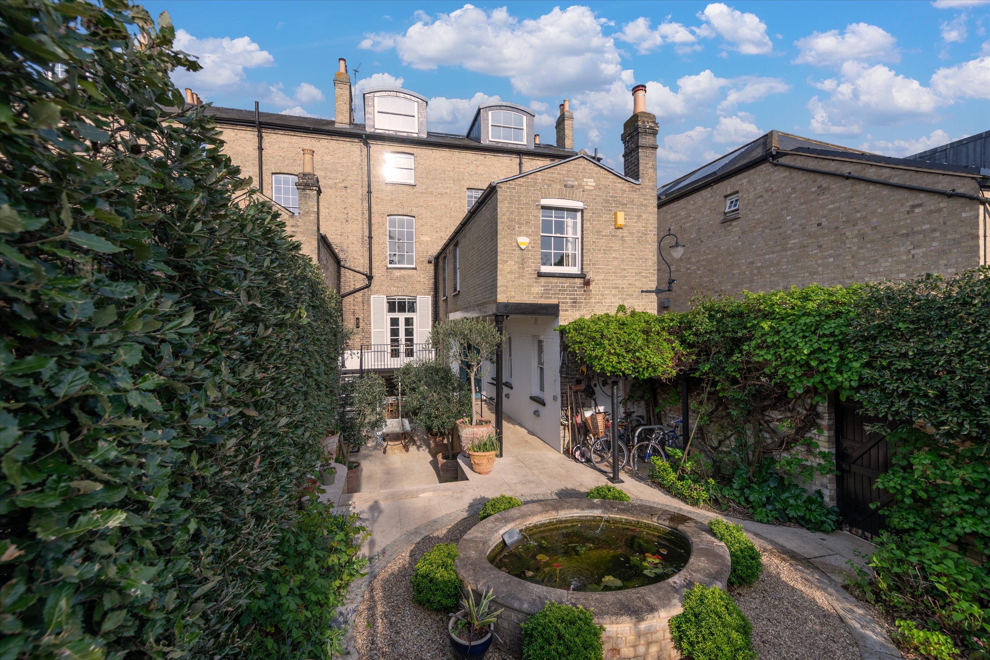 Belvoir Terrace, Cambridge, Cambridgeshire, CB2