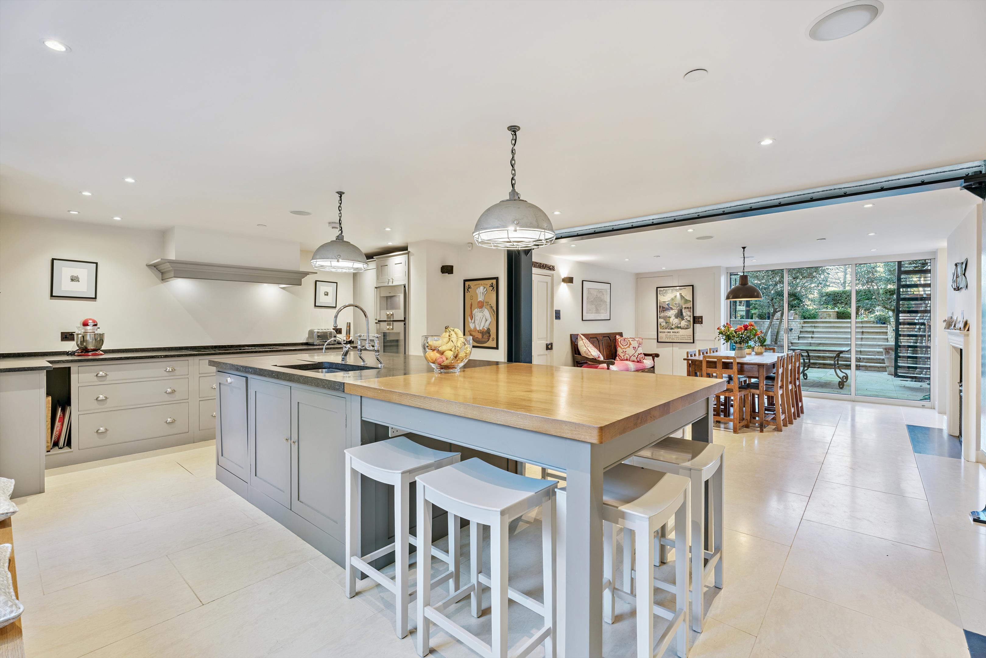 Belvoir Terrace, Cambridge, Cambridgeshire, CB2