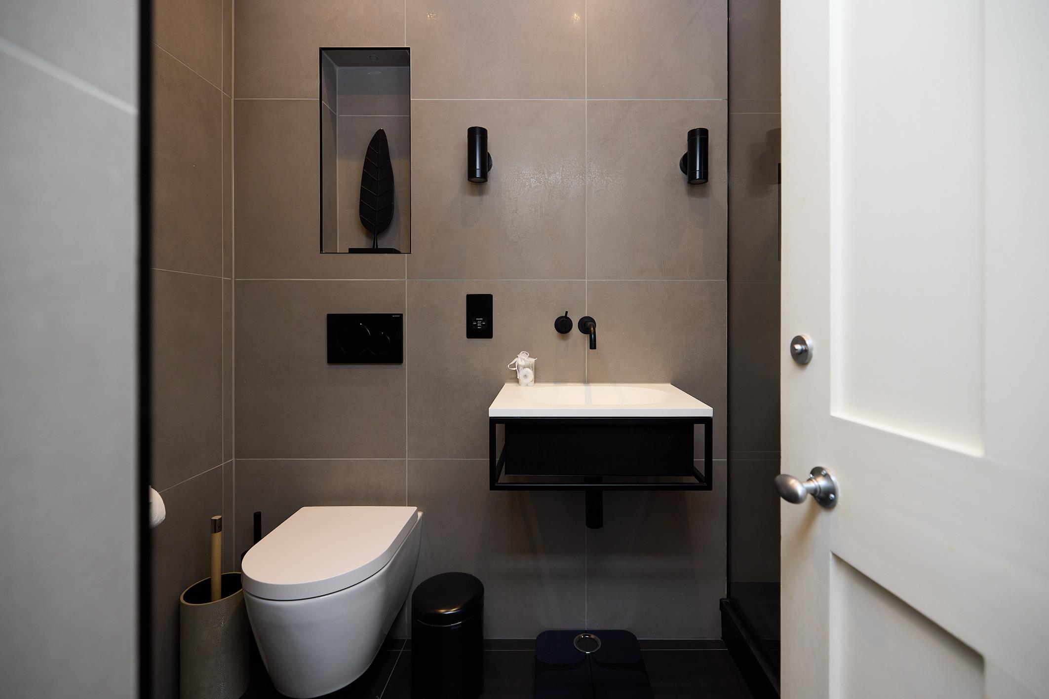 Ivory House, St Katharine Docks, London E1W